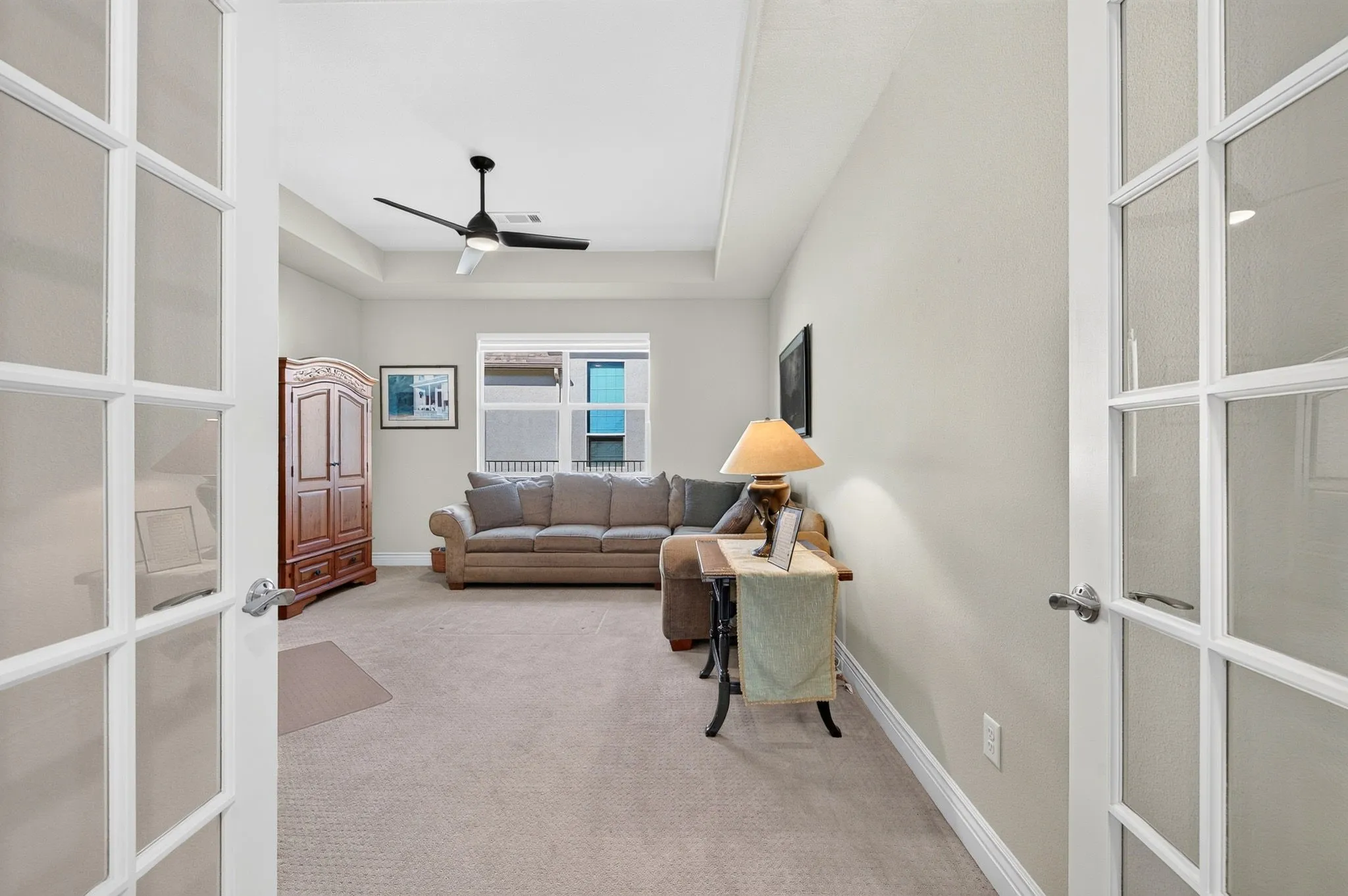 Single Family Residence For Sale in Denton County , 12604 Pumice Lane, Denton, Texas 76207, 3 Bedroom, 4 Bathroom, 3 Garage spaces, 2,641 Sqft, built in 2019, mls#21367523, Real Estate Agent in Denton, Homes For Sale in Denton county, Homes For Sale in Denton, Realtor in Denton Texas, Real Estate Brokerage Independent Realty Texas, Luminita Cordes Realtor