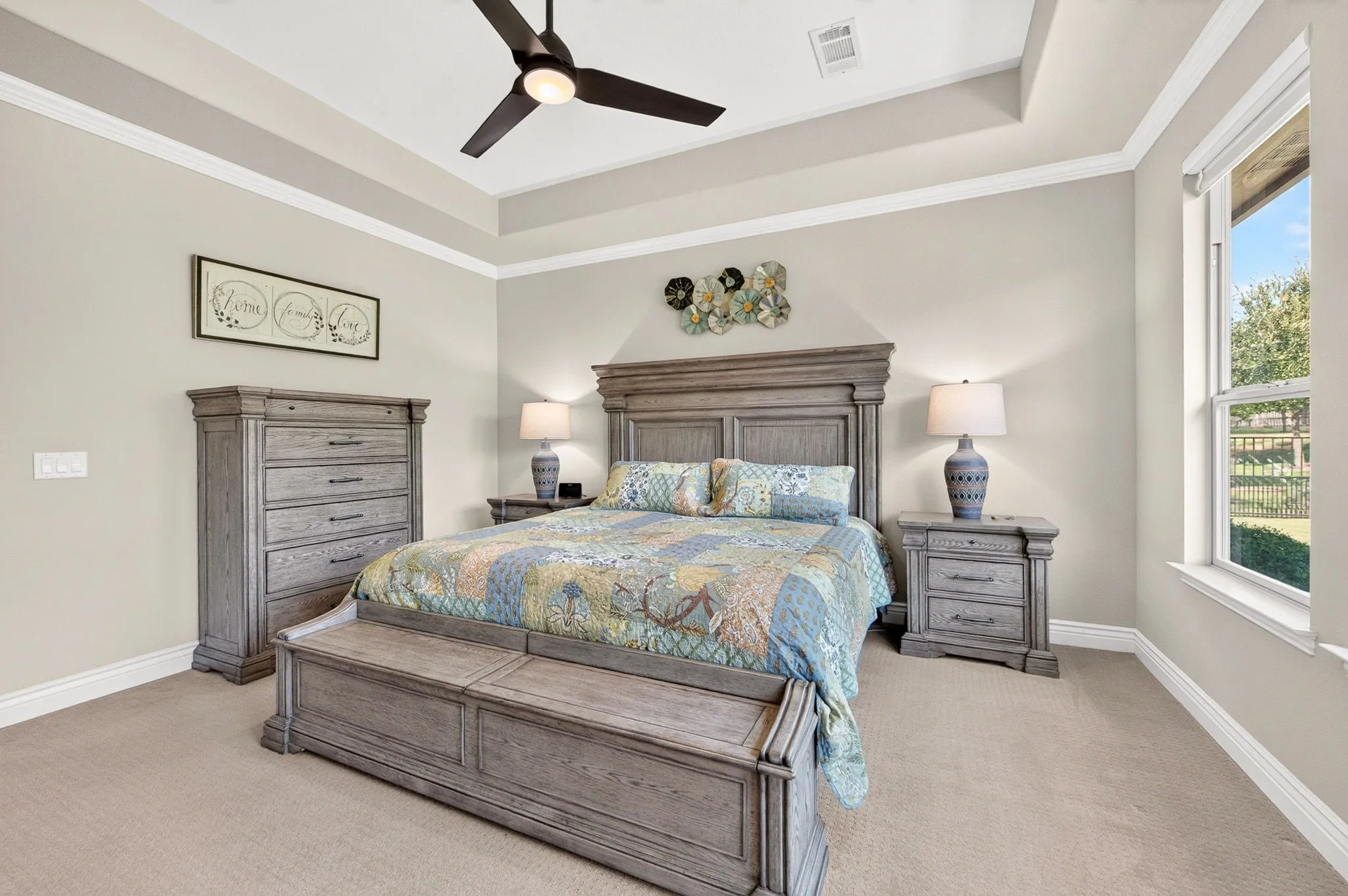 Single Family Residence For Sale in Denton County , 12604 Pumice Lane, Denton, Texas 76207, 3 Bedroom, 4 Bathroom, 3 Garage spaces, 2,641 Sqft, built in 2019, mls#21367523, Real Estate Agent in Denton, Homes For Sale in Denton county, Homes For Sale in Denton, Realtor in Denton Texas, Real Estate Brokerage Independent Realty Texas, Luminita Cordes Realtor