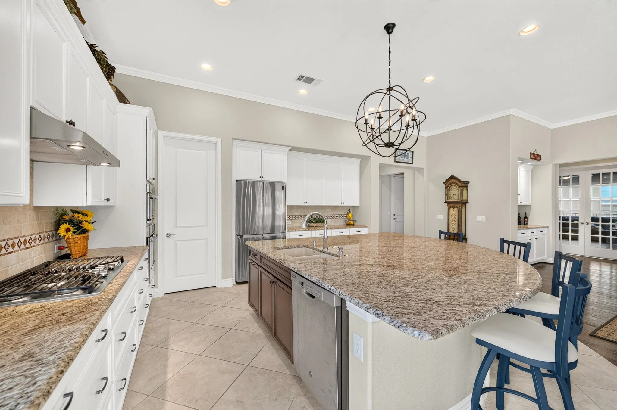 Single Family Residence For Sale in Denton County , 12604 Pumice Lane, Denton, Texas 76207, 3 Bedroom, 4 Bathroom, 3 Garage spaces, 2,641 Sqft, built in 2019, mls#21367523, Real Estate Agent in Denton, Homes For Sale in Denton county, Homes For Sale in Denton, Realtor in Denton Texas, Real Estate Brokerage Independent Realty Texas, Luminita Cordes Realtor
