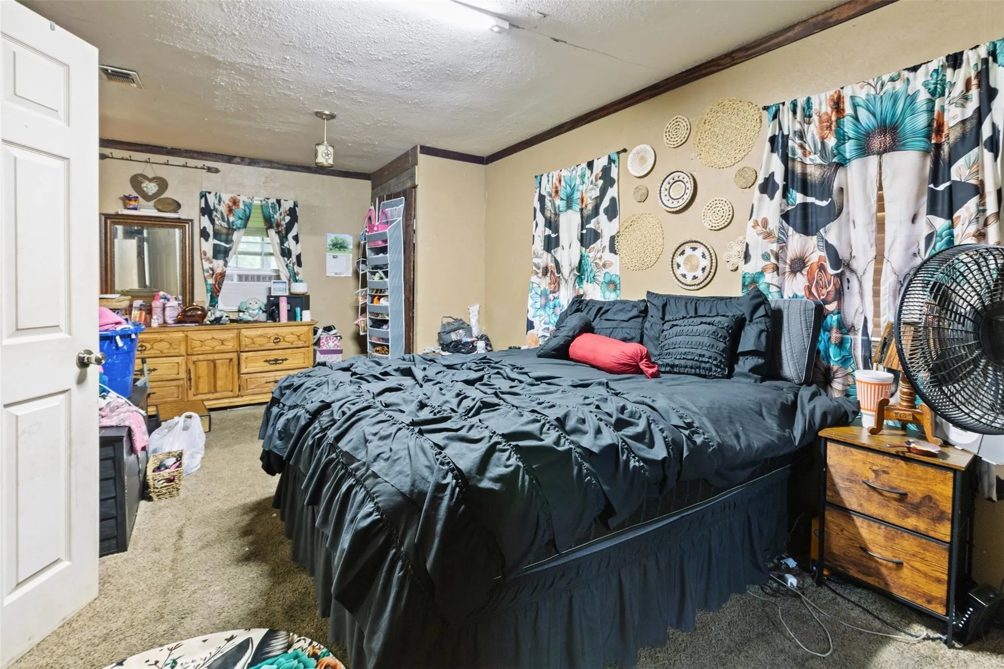 Single Family Residence For Rent in Fannin County , 7481 W Fm 1753, Ravenna, Texas 75476, 2 Bedroom, 1 Bathroom, Garage spaces, 1,867 Sqft, built in 1972, mls#21371553, Real Estate Agent in Ravenna, Homes For Rent in Fannin county, Homes For Rent in Ravenna, Realtor in Ravenna Texas, Real Estate Brokerage Independent Realty Texas, Luminita Cordes Realtor