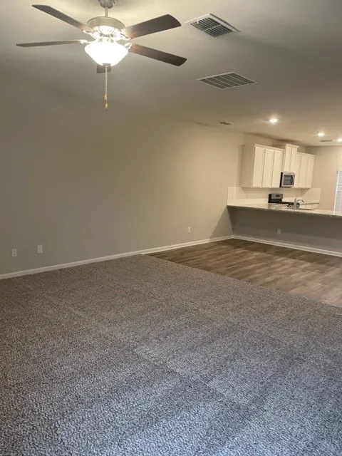 Single Family Residence For Rent in Collin County , 149 Emma Drive, Anna, Texas 75409, 5 Bedroom, 3 Bathroom, 2 Garage spaces, 2,700 Sqft, built in 2021, mls#21371605, Real Estate Agent in Anna, Homes For Rent in Collin county, Homes For Rent in Anna, Realtor in Anna Texas, Real Estate Brokerage Independent Realty Texas, Luminita Cordes Realtor
