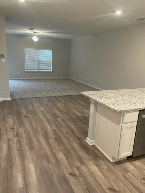 Single Family Residence For Rent in Collin County , 149 Emma Drive, Anna, Texas 75409, 5 Bedroom, 3 Bathroom, 2 Garage spaces, 2,700 Sqft, built in 2021, mls#21371605, Real Estate Agent in Anna, Homes For Rent in Collin county, Homes For Rent in Anna, Realtor in Anna Texas, Real Estate Brokerage Independent Realty Texas, Luminita Cordes Realtor
