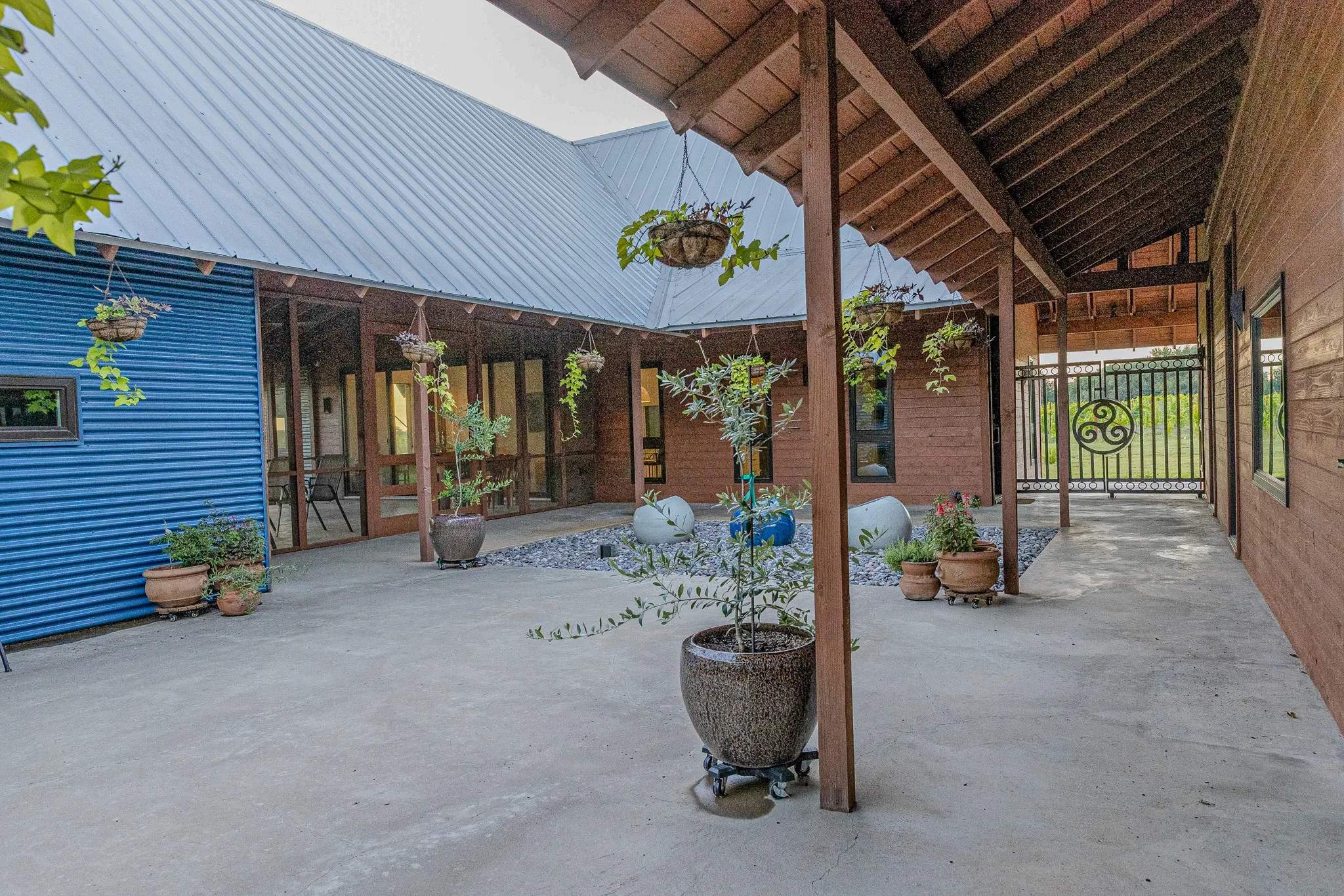 Farm For Sale in Erath County , 25270 East State Highway 6, Hico, Texas 76457, 4 Bedroom, 5 Bathroom, 2 Garage spaces, 2,763 Sqft, built in 2020, mls#21368172, Real Estate Agent in Hico, Homes For Sale in Erath county, Homes For Sale in Hico, Realtor in Hico Texas, Real Estate Brokerage Independent Realty Texas, Luminita Cordes Realtor