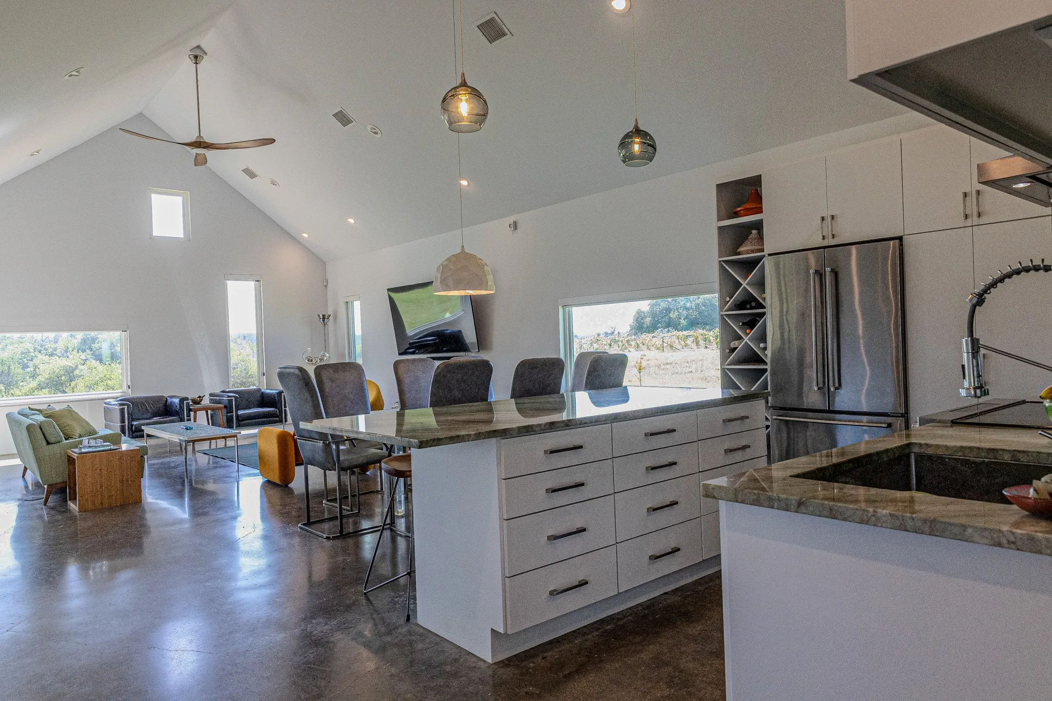 Farm For Sale in Erath County , 25270 East State Highway 6, Hico, Texas 76457, 4 Bedroom, 5 Bathroom, 2 Garage spaces, 2,763 Sqft, built in 2020, mls#21368172, Real Estate Agent in Hico, Homes For Sale in Erath county, Homes For Sale in Hico, Realtor in Hico Texas, Real Estate Brokerage Independent Realty Texas, Luminita Cordes Realtor