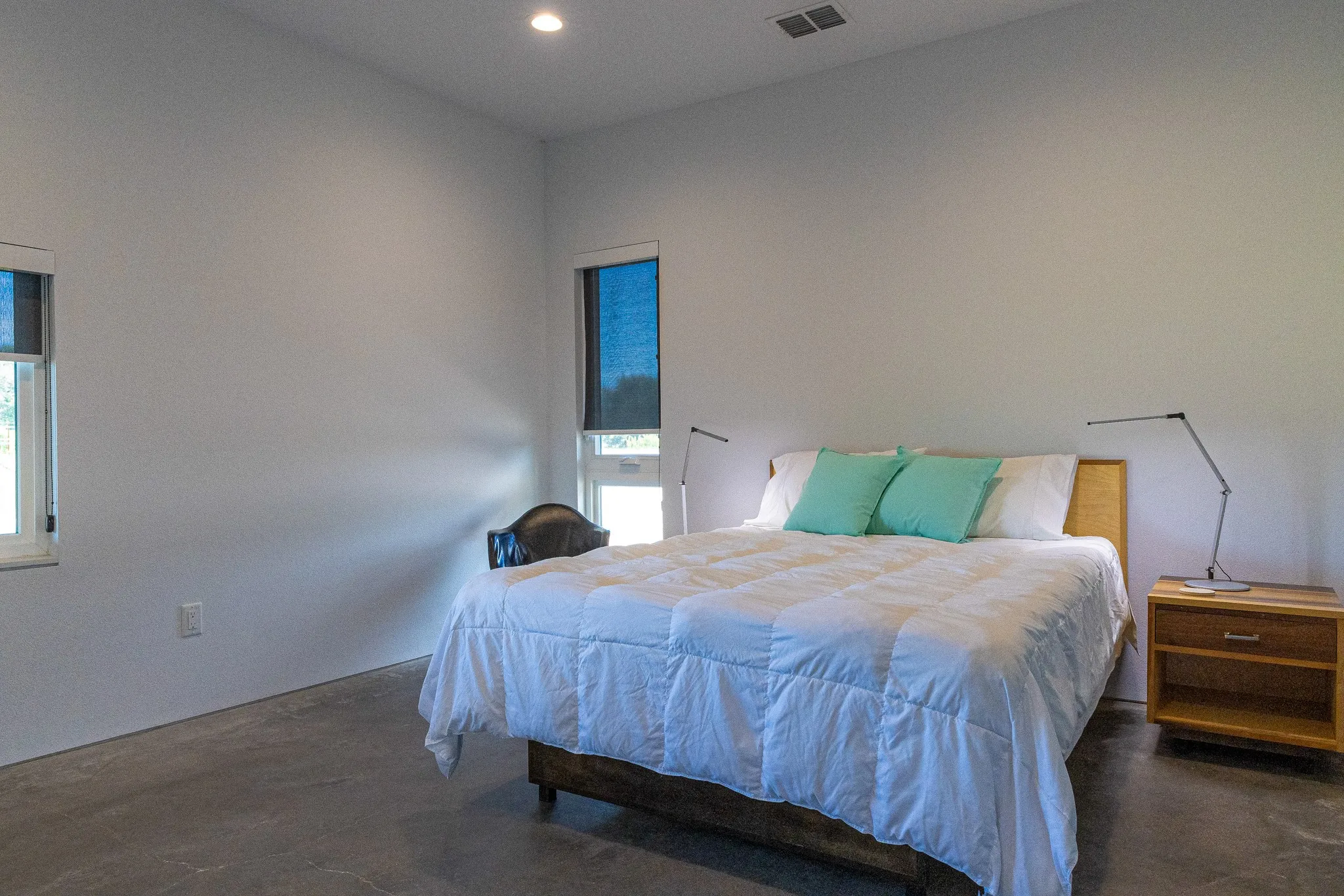 Farm For Sale in Erath County , 25270 East State Highway 6, Hico, Texas 76457, 4 Bedroom, 5 Bathroom, 2 Garage spaces, 2,763 Sqft, built in 2020, mls#21368172, Real Estate Agent in Hico, Homes For Sale in Erath county, Homes For Sale in Hico, Realtor in Hico Texas, Real Estate Brokerage Independent Realty Texas, Luminita Cordes Realtor
