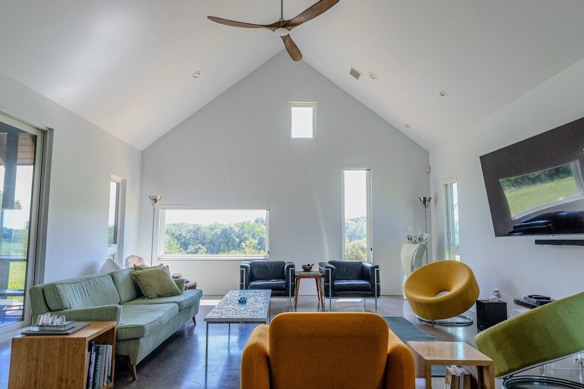 Farm For Sale in Erath County , 25270 East State Highway 6, Hico, Texas 76457, 4 Bedroom, 5 Bathroom, 2 Garage spaces, 2,763 Sqft, built in 2020, mls#21368172, Real Estate Agent in Hico, Homes For Sale in Erath county, Homes For Sale in Hico, Realtor in Hico Texas, Real Estate Brokerage Independent Realty Texas, Luminita Cordes Realtor