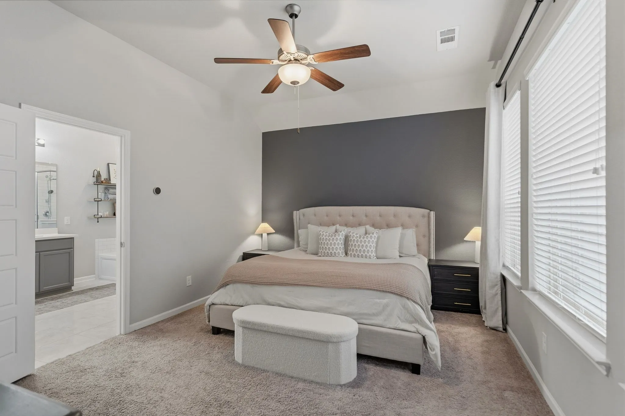 Single Family Residence For Sale in Kaufman County , 1545 Seminole Drive, Forney, Texas 75126, 3 Bedroom, 2 Bathroom, 2 Garage spaces, 2,268 Sqft, built in 2018, mls#21371608, Real Estate Agent in Forney, Homes For Sale in Kaufman county, Homes For Sale in Forney, Realtor in Forney Texas, Real Estate Brokerage Independent Realty Texas, Luminita Cordes Realtor
