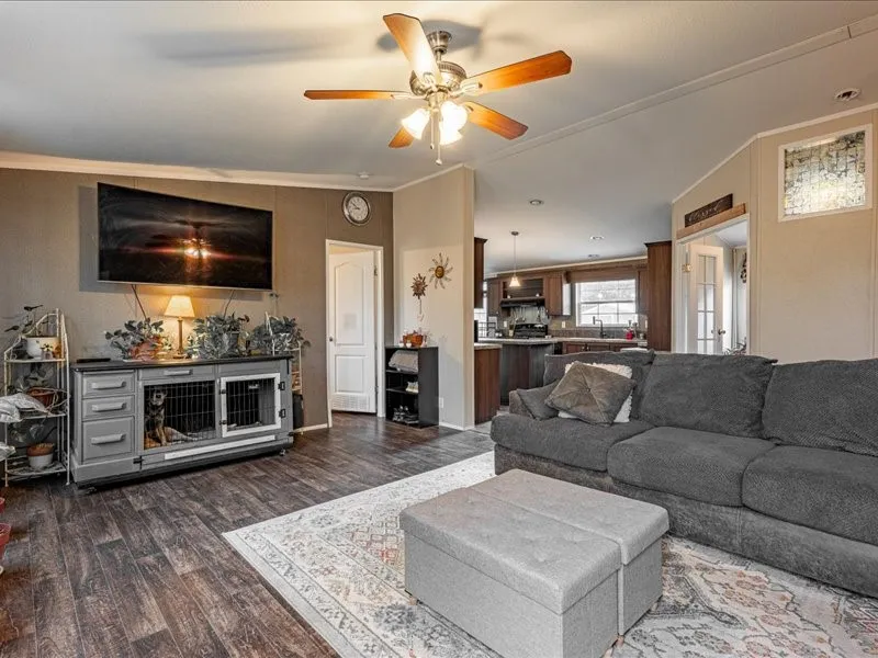 Mobile Home For Sale in Wise County , 353 R And R Drive, Springtown, Texas 76082, 3 Bedroom, 2 Bathroom, Garage spaces, 1,680 Sqft, built in 2015, mls#21369631, Real Estate Agent in Springtown, Homes For Sale in Wise county, Homes For Sale in Springtown, Realtor in Springtown Texas, Real Estate Brokerage Independent Realty Texas, Luminita Cordes Realtor