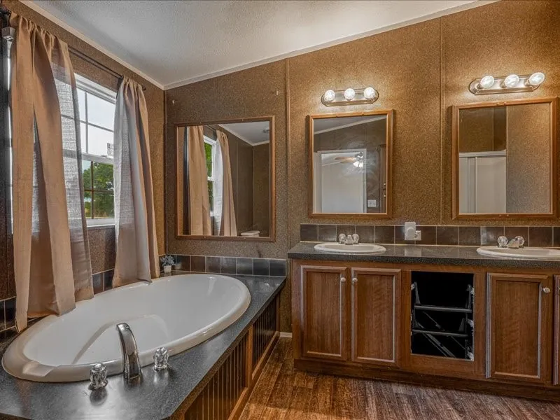 Mobile Home For Sale in Wise County , 353 R And R Drive, Springtown, Texas 76082, 3 Bedroom, 2 Bathroom, Garage spaces, 1,680 Sqft, built in 2015, mls#21369631, Real Estate Agent in Springtown, Homes For Sale in Wise county, Homes For Sale in Springtown, Realtor in Springtown Texas, Real Estate Brokerage Independent Realty Texas, Luminita Cordes Realtor