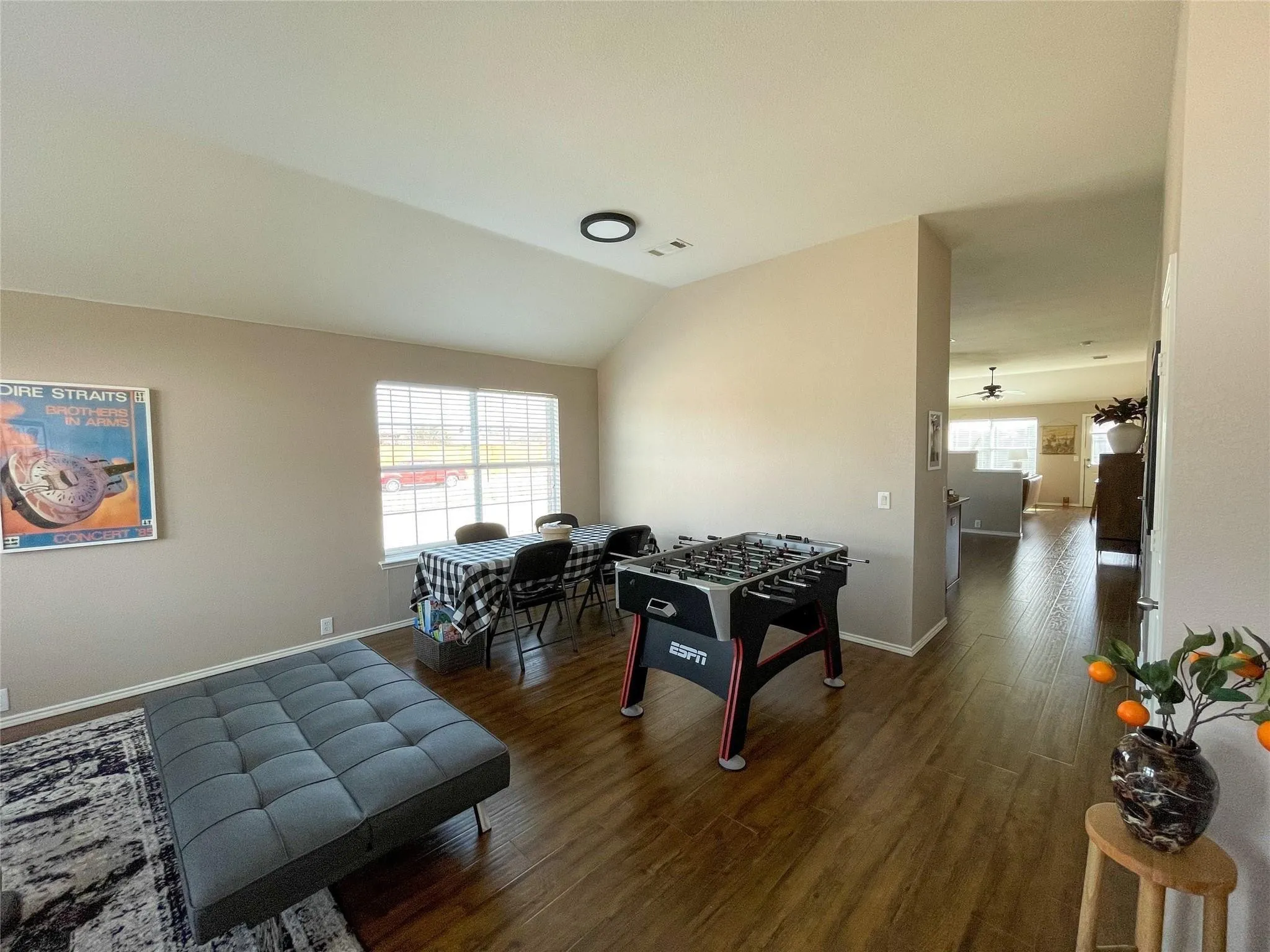 Single Family Residence For Rent in Denton County , 8748 Sagebrush Trail, Cross Roads, Texas 76227, 3 Bedroom, 2 Bathroom, 2 Garage spaces, 1,881 Sqft, built in 2005, mls#21371616, Real Estate Agent in Cross Roads, Homes For Rent in Denton county, Homes For Rent in Cross Roads, Realtor in Cross Roads Texas, Real Estate Brokerage Independent Realty Texas, Luminita Cordes Realtor