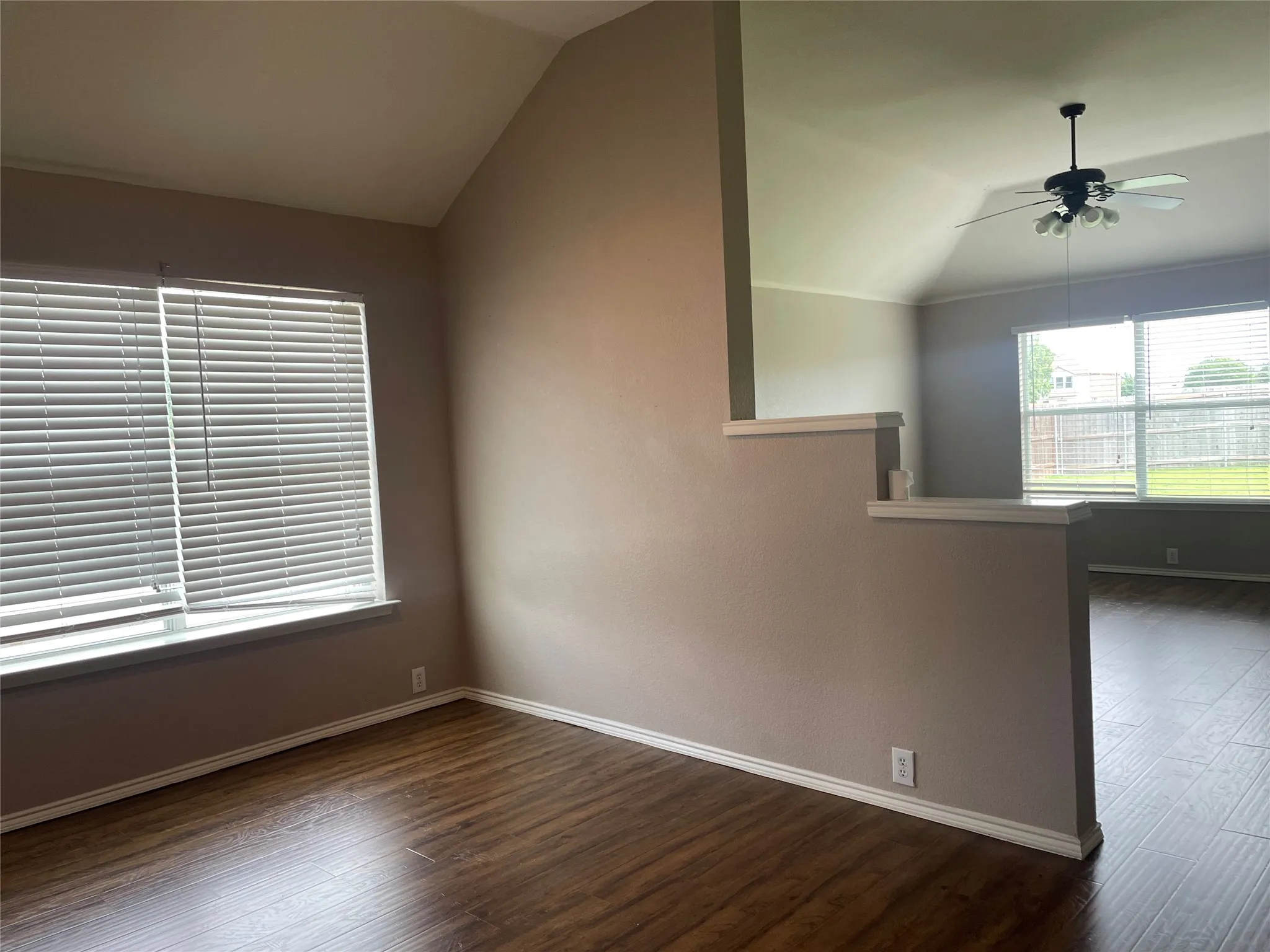 Single Family Residence For Rent in Denton County , 8748 Sagebrush Trail, Cross Roads, Texas 76227, 3 Bedroom, 2 Bathroom, 2 Garage spaces, 1,881 Sqft, built in 2005, mls#21371616, Real Estate Agent in Cross Roads, Homes For Rent in Denton county, Homes For Rent in Cross Roads, Realtor in Cross Roads Texas, Real Estate Brokerage Independent Realty Texas, Luminita Cordes Realtor