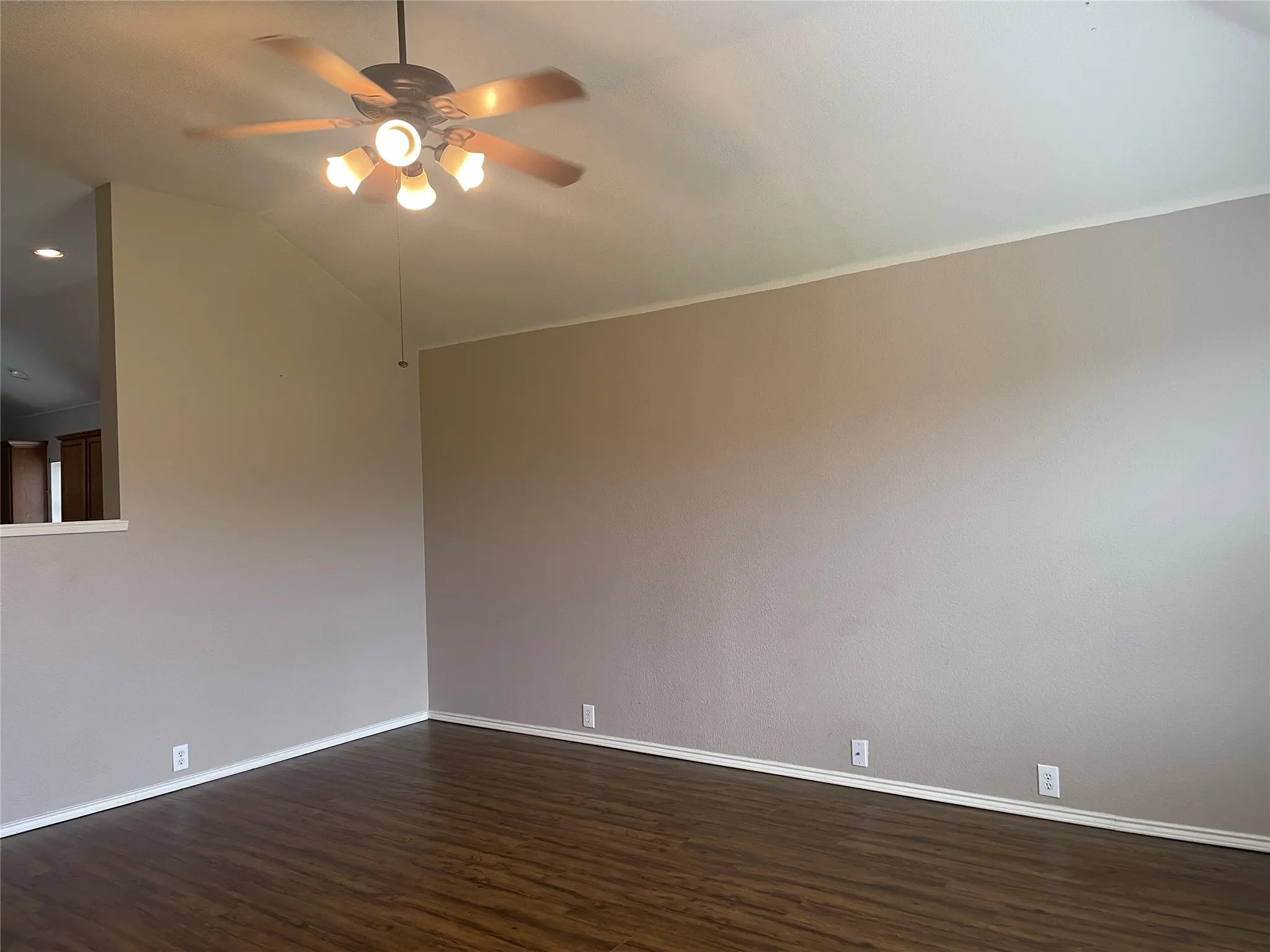 Single Family Residence For Rent in Denton County , 8748 Sagebrush Trail, Cross Roads, Texas 76227, 3 Bedroom, 2 Bathroom, 2 Garage spaces, 1,881 Sqft, built in 2005, mls#21371616, Real Estate Agent in Cross Roads, Homes For Rent in Denton county, Homes For Rent in Cross Roads, Realtor in Cross Roads Texas, Real Estate Brokerage Independent Realty Texas, Luminita Cordes Realtor