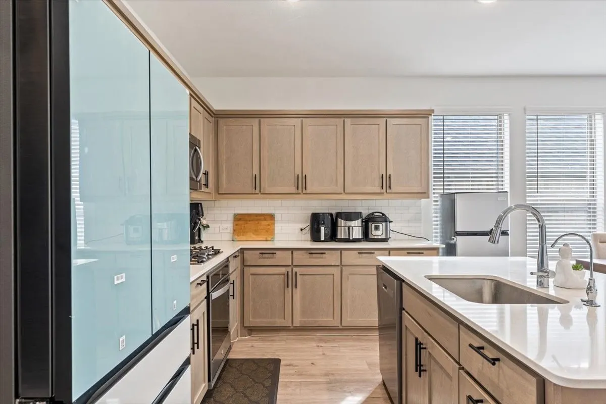 Single Family Residence For Rent in Collin County , 4920 Pebblewood Drive, Princeton, Texas 75071, 4 Bedroom, 3 Bathroom, 2 Garage spaces, 2,484 Sqft, built in 2022, mls#21370029, Real Estate Agent in Princeton, Homes For Rent in Collin county, Homes For Rent in Princeton, Realtor in Princeton Texas, Real Estate Brokerage Independent Realty Texas, Luminita Cordes Realtor