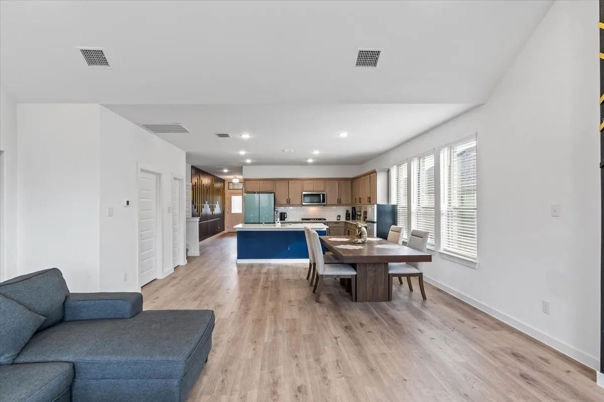 Single Family Residence For Rent in Collin County , 4920 Pebblewood Drive, Princeton, Texas 75071, 4 Bedroom, 3 Bathroom, 2 Garage spaces, 2,484 Sqft, built in 2022, mls#21370029, Real Estate Agent in Princeton, Homes For Rent in Collin county, Homes For Rent in Princeton, Realtor in Princeton Texas, Real Estate Brokerage Independent Realty Texas, Luminita Cordes Realtor