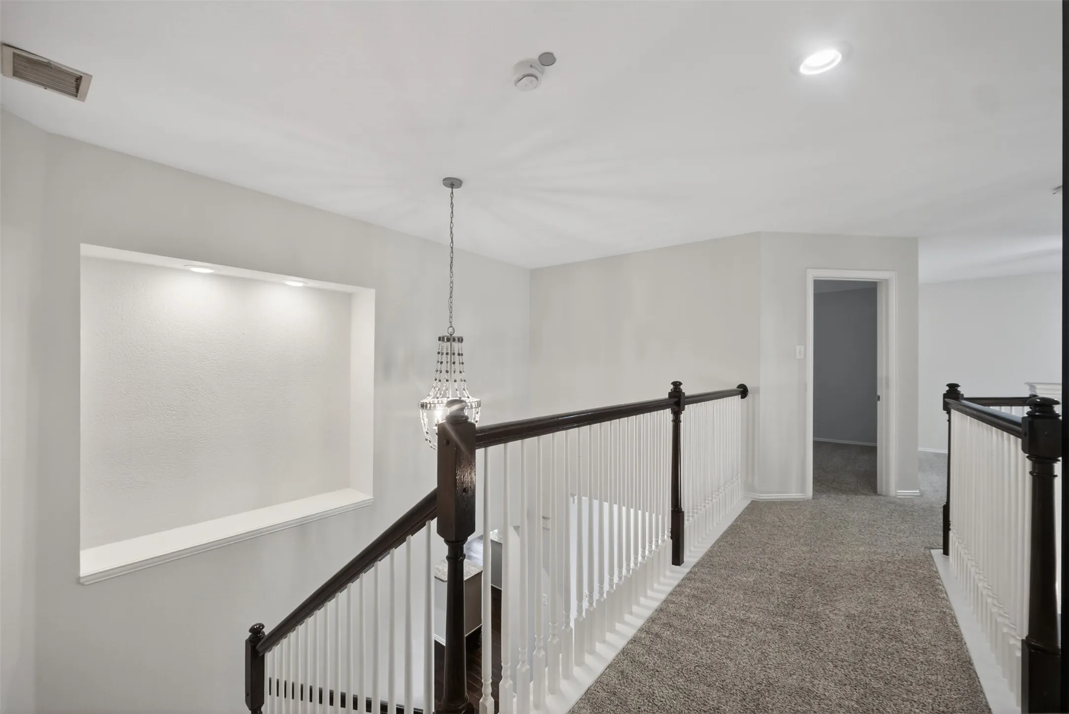 Single Family Residence For Rent in Collin County , 1203 Rainforest Lane, Allen, Texas 75013, 4 Bedroom, 3 Bathroom, 3 Garage spaces, 2,614 Sqft, built in 1997, mls#21371613, Real Estate Agent in Allen, Homes For Rent in Collin county, Homes For Rent in Allen, Realtor in Allen Texas, Real Estate Brokerage Independent Realty Texas, Luminita Cordes Realtor