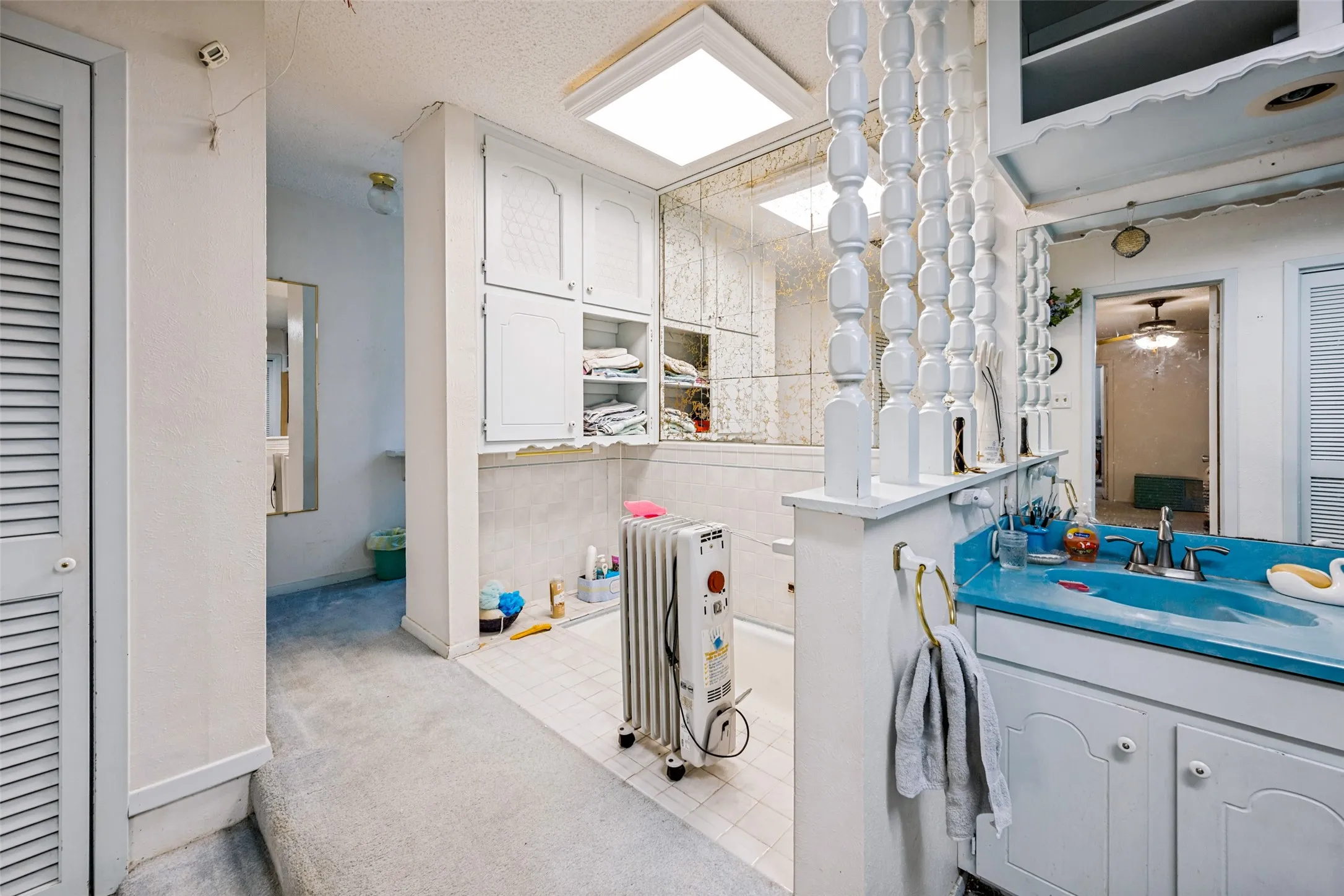 Single Family Residence For Sale in Tarrant County , 3014 Idlecreek Drive, Dalworthington Gardens, Texas 76016, 3 Bedroom, 2 Bathroom, 2 Garage spaces, 2,100 Sqft, built in 1962, mls#21369834, Real Estate Agent in Dalworthington Gardens, Homes For Sale in Tarrant county, Homes For Sale in Dalworthington Gardens, Realtor in Dalworthington Gardens Texas, Real Estate Brokerage Independent Realty Texas, Luminita Cordes Realtor