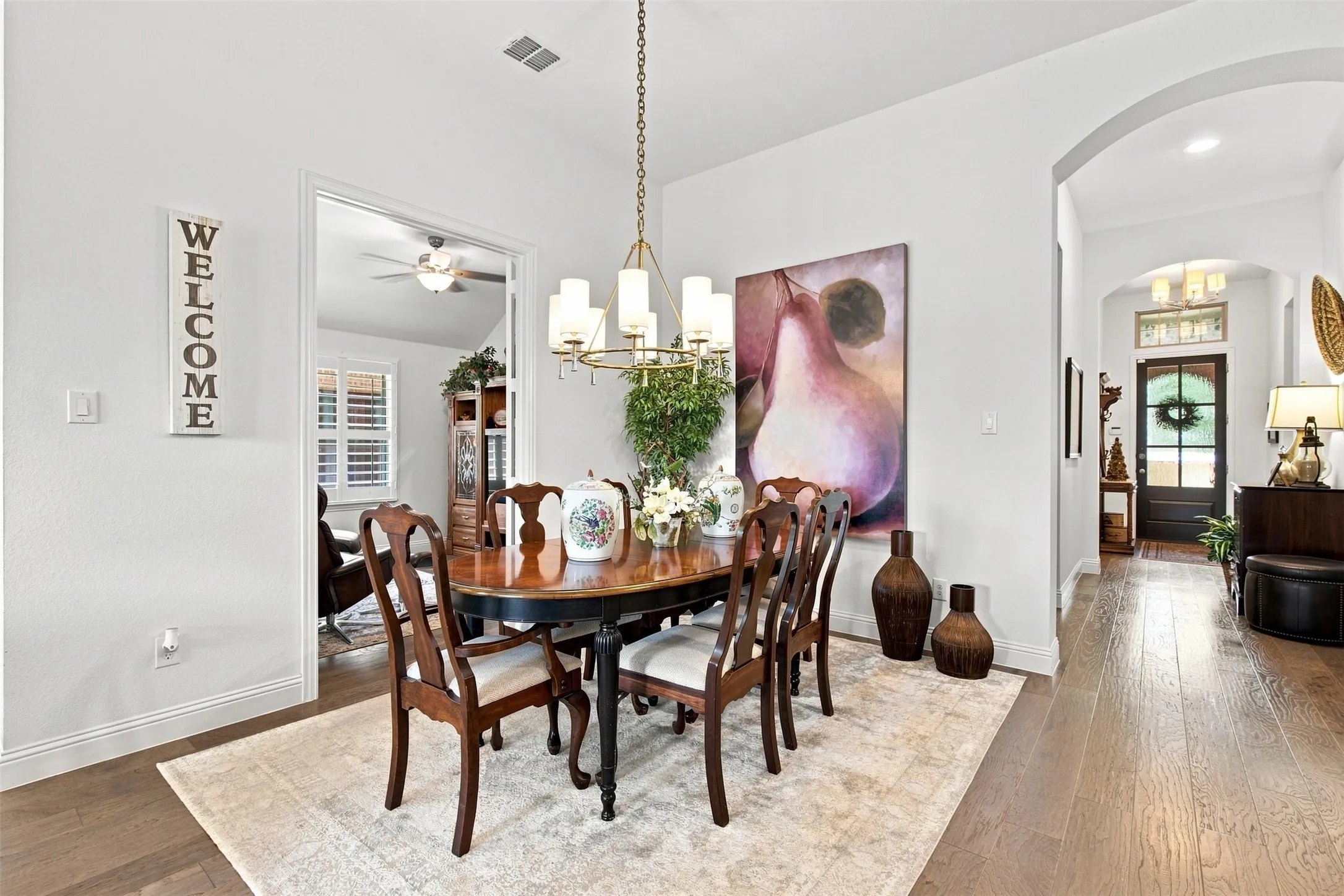 Single Family Residence For Sale in Collin County , 400 Village Creek Drive, Mc Kinney, Texas 75071, 3 Bedroom, 3 Bathroom, 3 Garage spaces, 2,083 Sqft, built in 2017, mls#21371052, Real Estate Agent in Mc Kinney, Homes For Sale in Collin county, Homes For Sale in Mc Kinney, Realtor in Mc Kinney Texas, Real Estate Brokerage Independent Realty Texas, Luminita Cordes Realtor