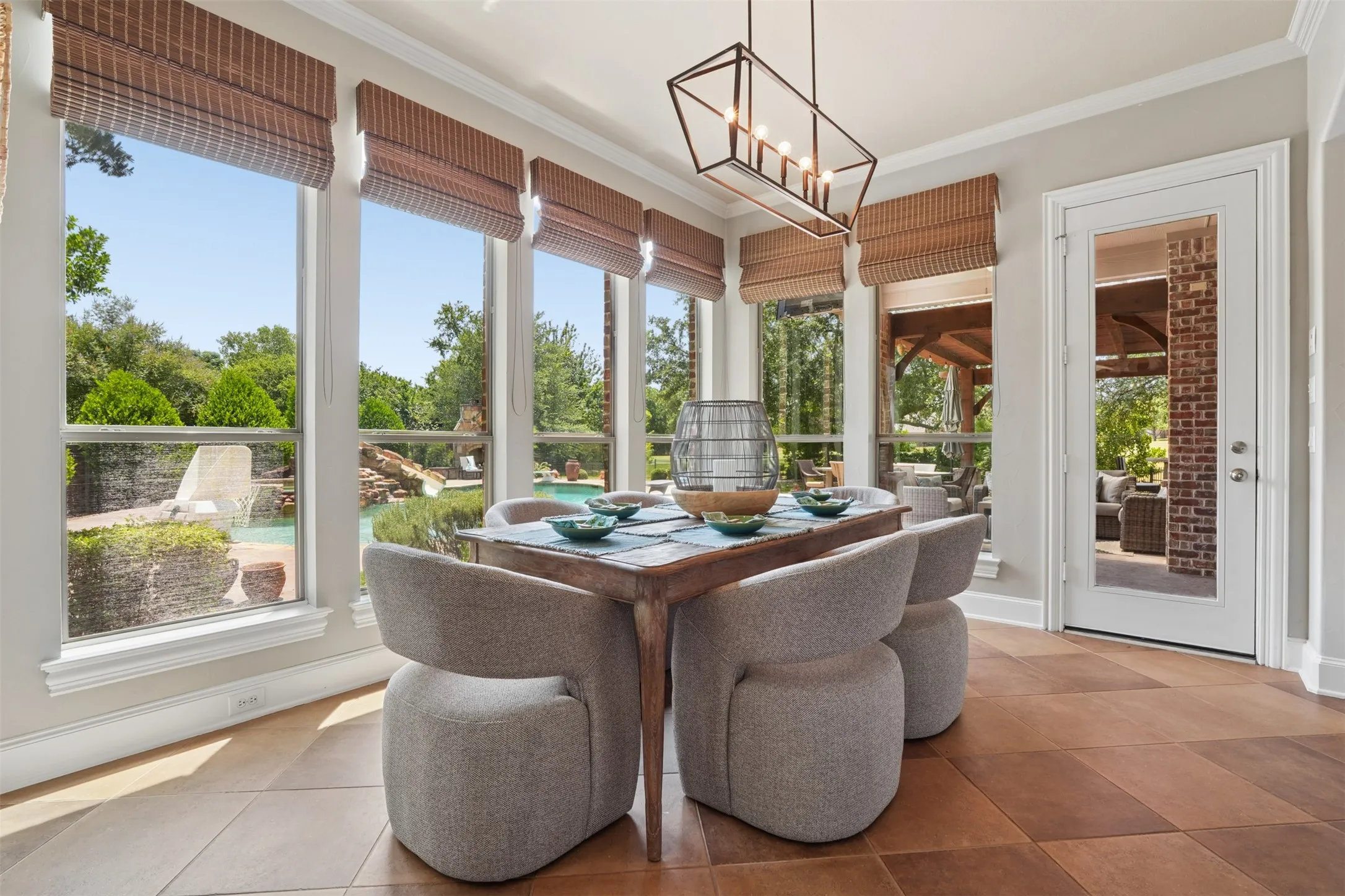 ight-filled breakfast area provides a beautiful everyday dining space beside the kitchen.
