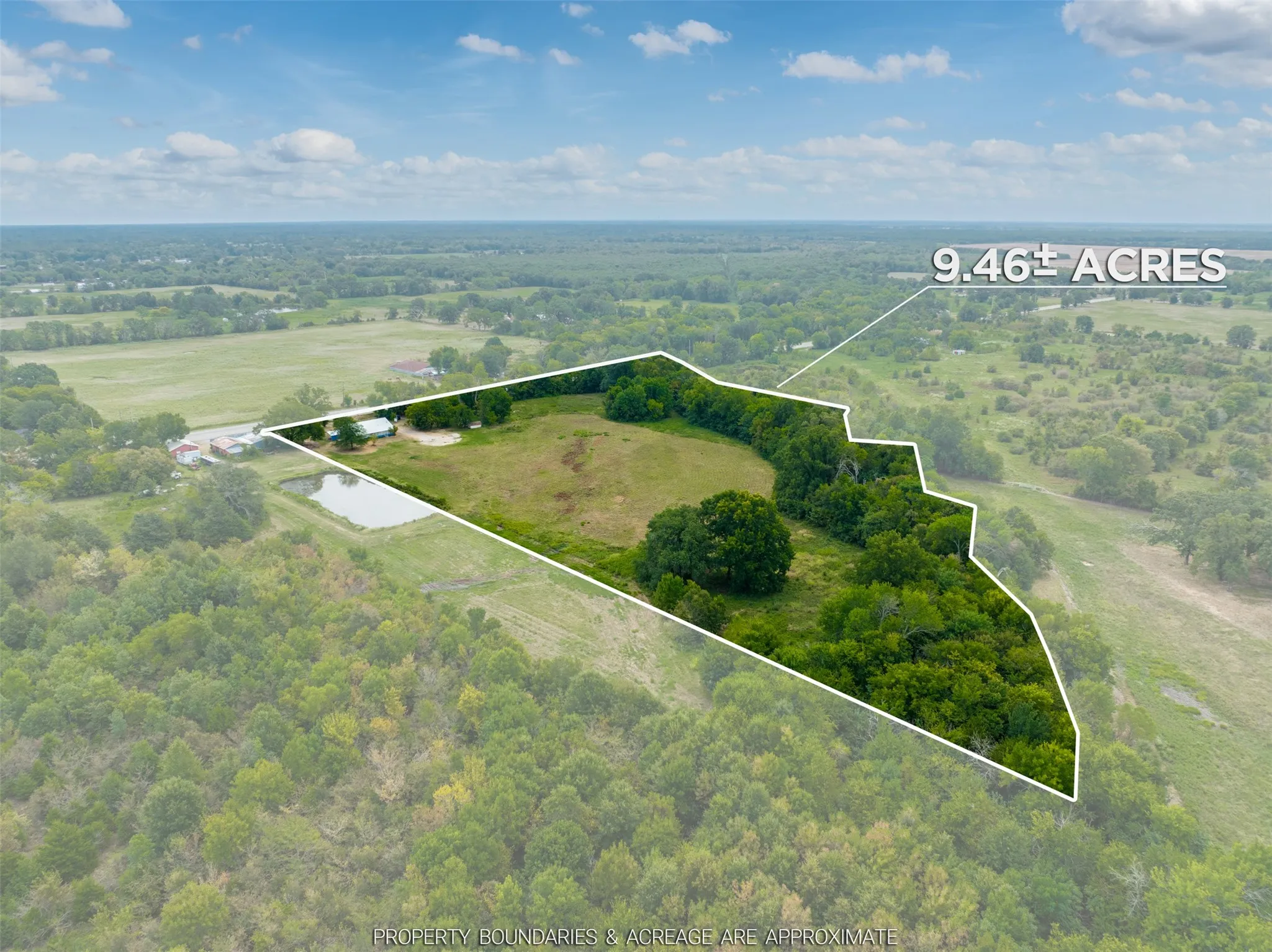 Single Family Residence For Sale in Red River (TX) County , 14496 Texas Highway 37 S, Bogata, Texas 75417, 3 Bedroom, 2 Bathroom, Garage spaces, 2,064 Sqft, built in 1995, mls#21371643, Real Estate Agent in Bogata, Homes For Sale in Red River (TX) county, Homes For Sale in Bogata, Realtor in Bogata Texas, Real Estate Brokerage Independent Realty Texas, Luminita Cordes Realtor