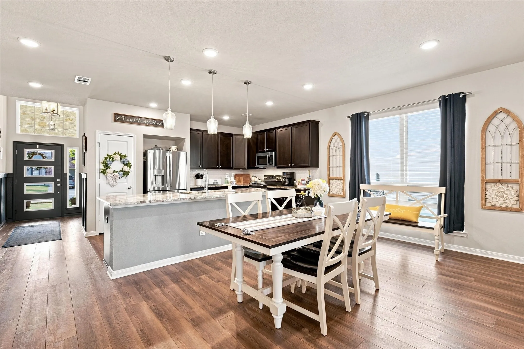 Single Family Residence For Sale in Mc Lennan County , 11401 Solar Street, Lorena, Texas 76655, 3 Bedroom, 2 Bathroom, 2 Garage spaces, 1,878 Sqft, built in 2022, mls#21371657, Real Estate Agent in Lorena, Homes For Sale in Mc Lennan county, Homes For Sale in Lorena, Realtor in Lorena Texas, Real Estate Brokerage Independent Realty Texas, Luminita Cordes Realtor