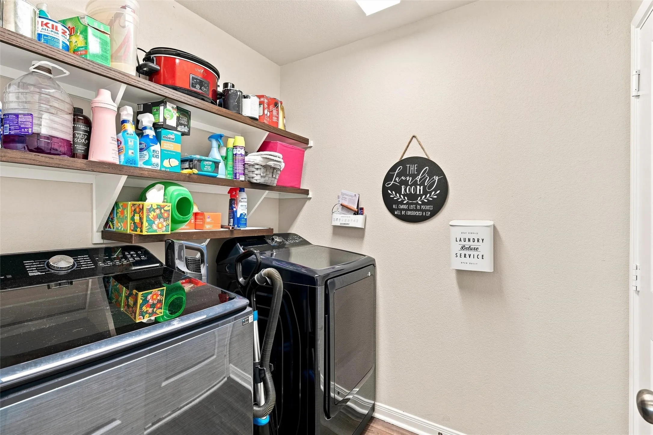Single Family Residence For Sale in Mc Lennan County , 11401 Solar Street, Lorena, Texas 76655, 3 Bedroom, 2 Bathroom, 2 Garage spaces, 1,878 Sqft, built in 2022, mls#21371657, Real Estate Agent in Lorena, Homes For Sale in Mc Lennan county, Homes For Sale in Lorena, Realtor in Lorena Texas, Real Estate Brokerage Independent Realty Texas, Luminita Cordes Realtor