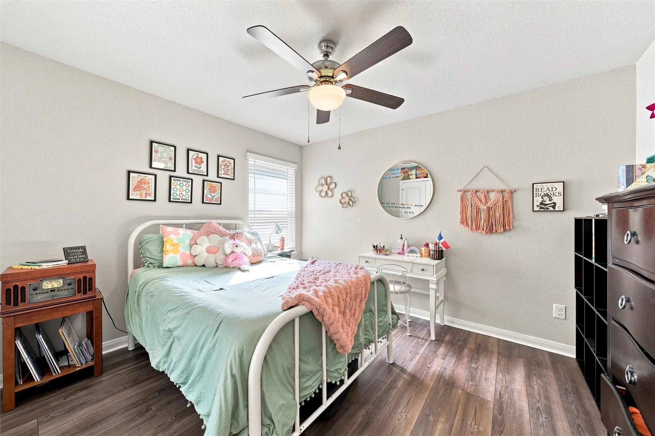 Single Family Residence For Sale in Mc Lennan County , 11401 Solar Street, Lorena, Texas 76655, 3 Bedroom, 2 Bathroom, 2 Garage spaces, 1,878 Sqft, built in 2022, mls#21371657, Real Estate Agent in Lorena, Homes For Sale in Mc Lennan county, Homes For Sale in Lorena, Realtor in Lorena Texas, Real Estate Brokerage Independent Realty Texas, Luminita Cordes Realtor