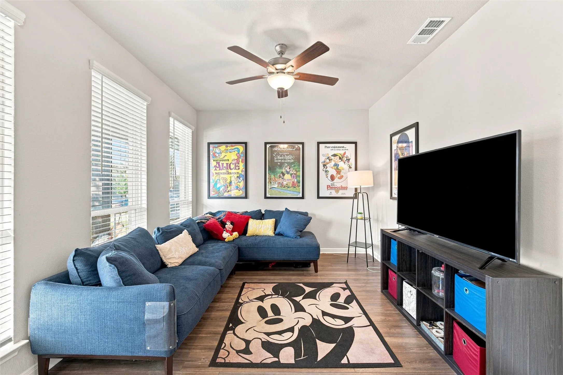 Single Family Residence For Sale in Mc Lennan County , 11401 Solar Street, Lorena, Texas 76655, 3 Bedroom, 2 Bathroom, 2 Garage spaces, 1,878 Sqft, built in 2022, mls#21371657, Real Estate Agent in Lorena, Homes For Sale in Mc Lennan county, Homes For Sale in Lorena, Realtor in Lorena Texas, Real Estate Brokerage Independent Realty Texas, Luminita Cordes Realtor