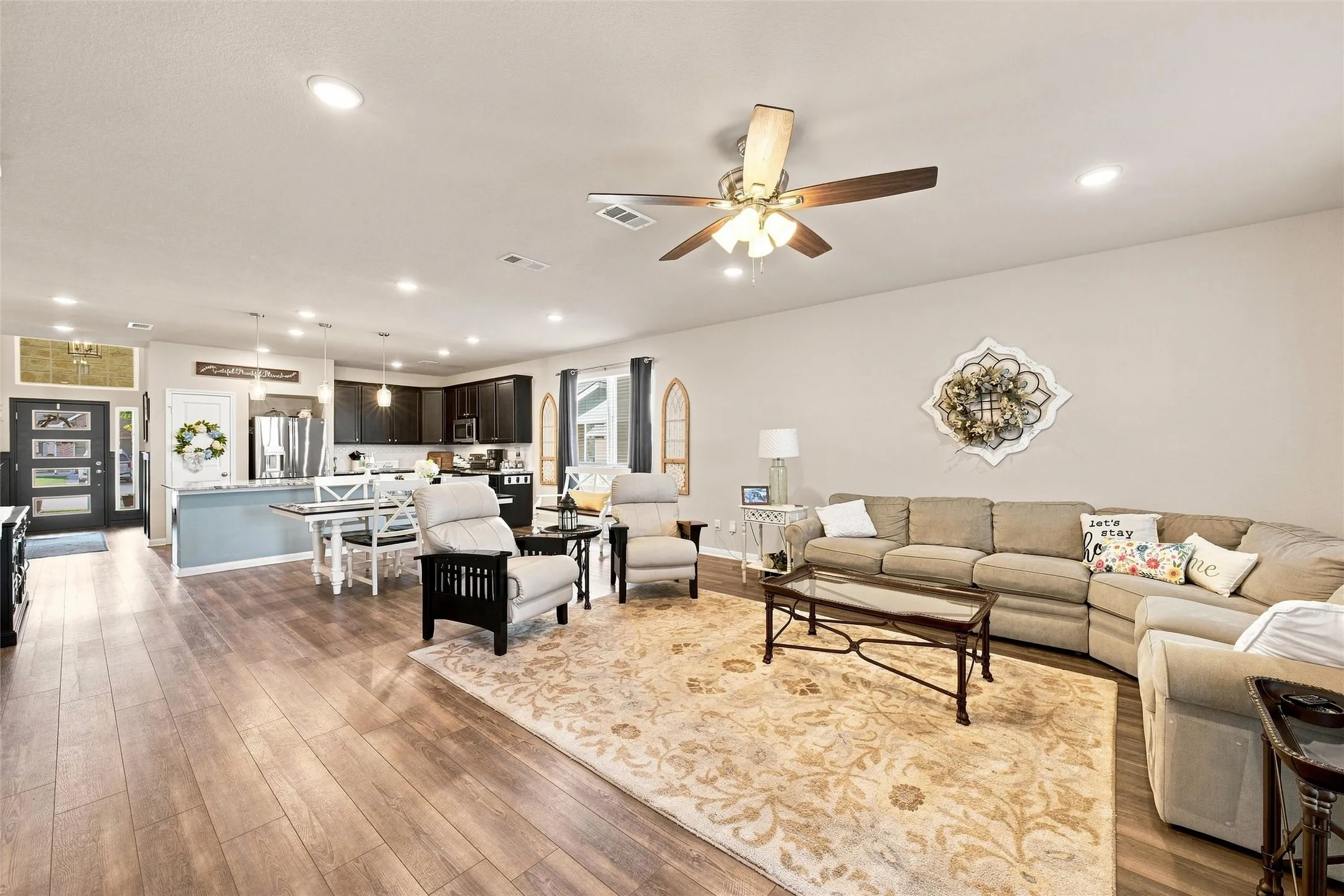 Single Family Residence For Sale in Mc Lennan County , 11401 Solar Street, Lorena, Texas 76655, 3 Bedroom, 2 Bathroom, 2 Garage spaces, 1,878 Sqft, built in 2022, mls#21371657, Real Estate Agent in Lorena, Homes For Sale in Mc Lennan county, Homes For Sale in Lorena, Realtor in Lorena Texas, Real Estate Brokerage Independent Realty Texas, Luminita Cordes Realtor