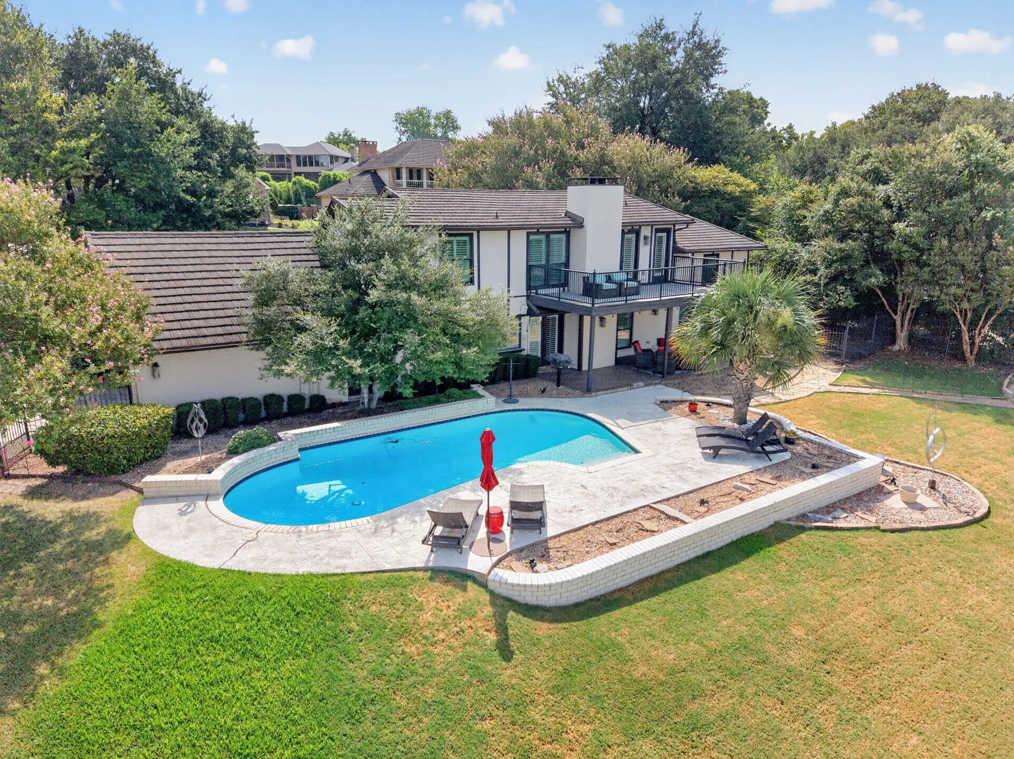 Single Family Residence For Sale in Rockwall County , 9 Pintail Point, Heath, Texas 75032, 3 Bedroom, 2 Bathroom, 2 Garage spaces, 2,559 Sqft, built in 1978, mls#21370550, Real Estate Agent in Heath, Homes For Sale in Rockwall county, Homes For Sale in Heath, Realtor in Heath Texas, Real Estate Brokerage Independent Realty Texas, Luminita Cordes Realtor