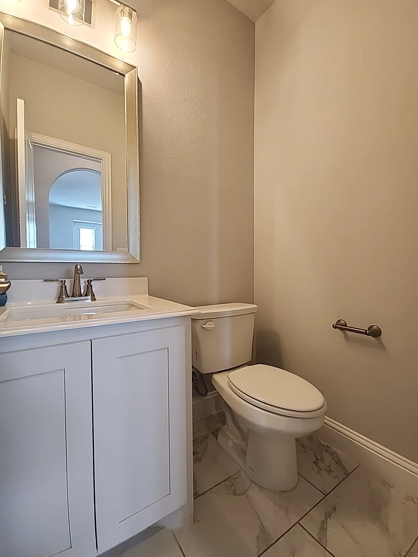 Single Family Residence For Sale in Denton County , 900 Superbloom Avenue, Justin, Texas 76247, 4 Bedroom, 4 Bathroom, 2 Garage spaces, 3,429 Sqft, built in 2023, mls#21371652, Real Estate Agent in Justin, Homes For Sale in Denton county, Homes For Sale in Justin, Realtor in Justin Texas, Real Estate Brokerage Independent Realty Texas, Luminita Cordes Realtor