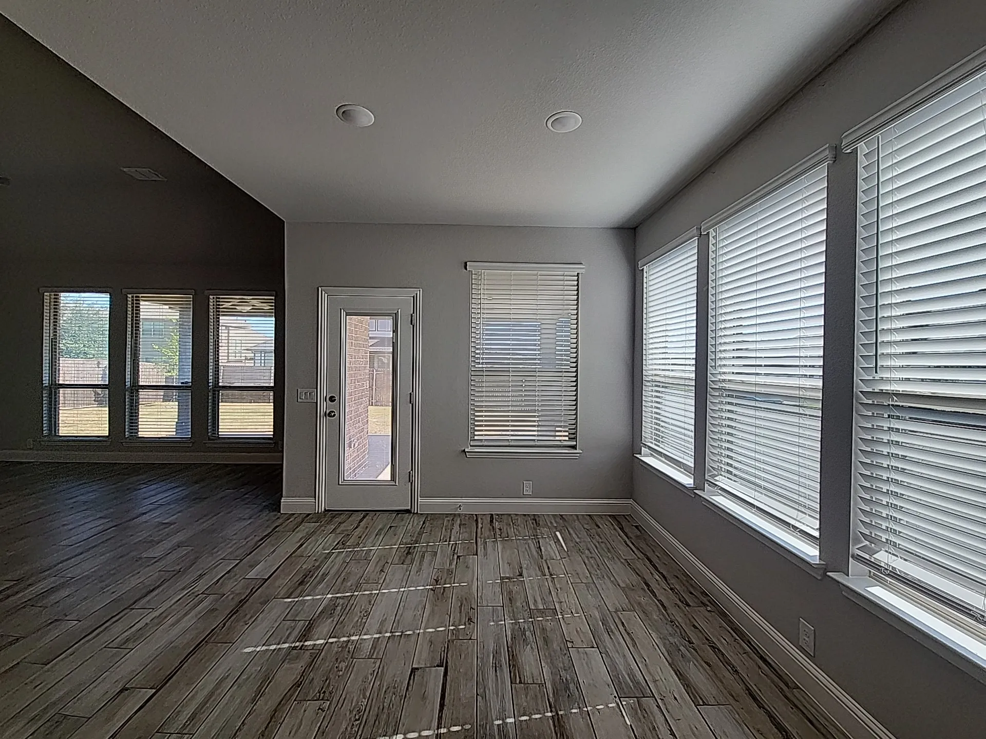 Single Family Residence For Sale in Denton County , 900 Superbloom Avenue, Justin, Texas 76247, 4 Bedroom, 4 Bathroom, 2 Garage spaces, 3,429 Sqft, built in 2023, mls#21371652, Real Estate Agent in Justin, Homes For Sale in Denton county, Homes For Sale in Justin, Realtor in Justin Texas, Real Estate Brokerage Independent Realty Texas, Luminita Cordes Realtor