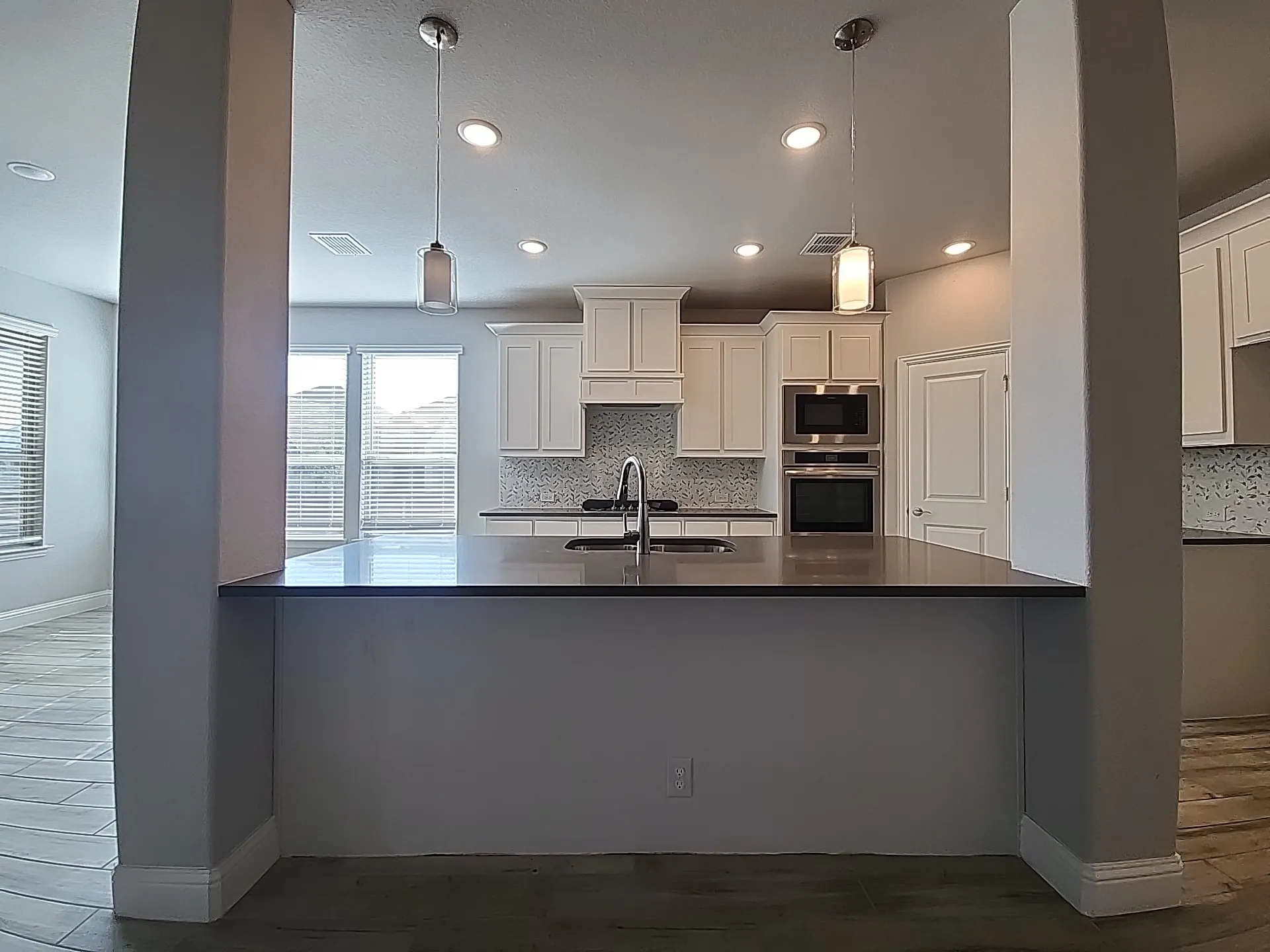Single Family Residence For Sale in Denton County , 900 Superbloom Avenue, Justin, Texas 76247, 4 Bedroom, 4 Bathroom, 2 Garage spaces, 3,429 Sqft, built in 2023, mls#21371652, Real Estate Agent in Justin, Homes For Sale in Denton county, Homes For Sale in Justin, Realtor in Justin Texas, Real Estate Brokerage Independent Realty Texas, Luminita Cordes Realtor