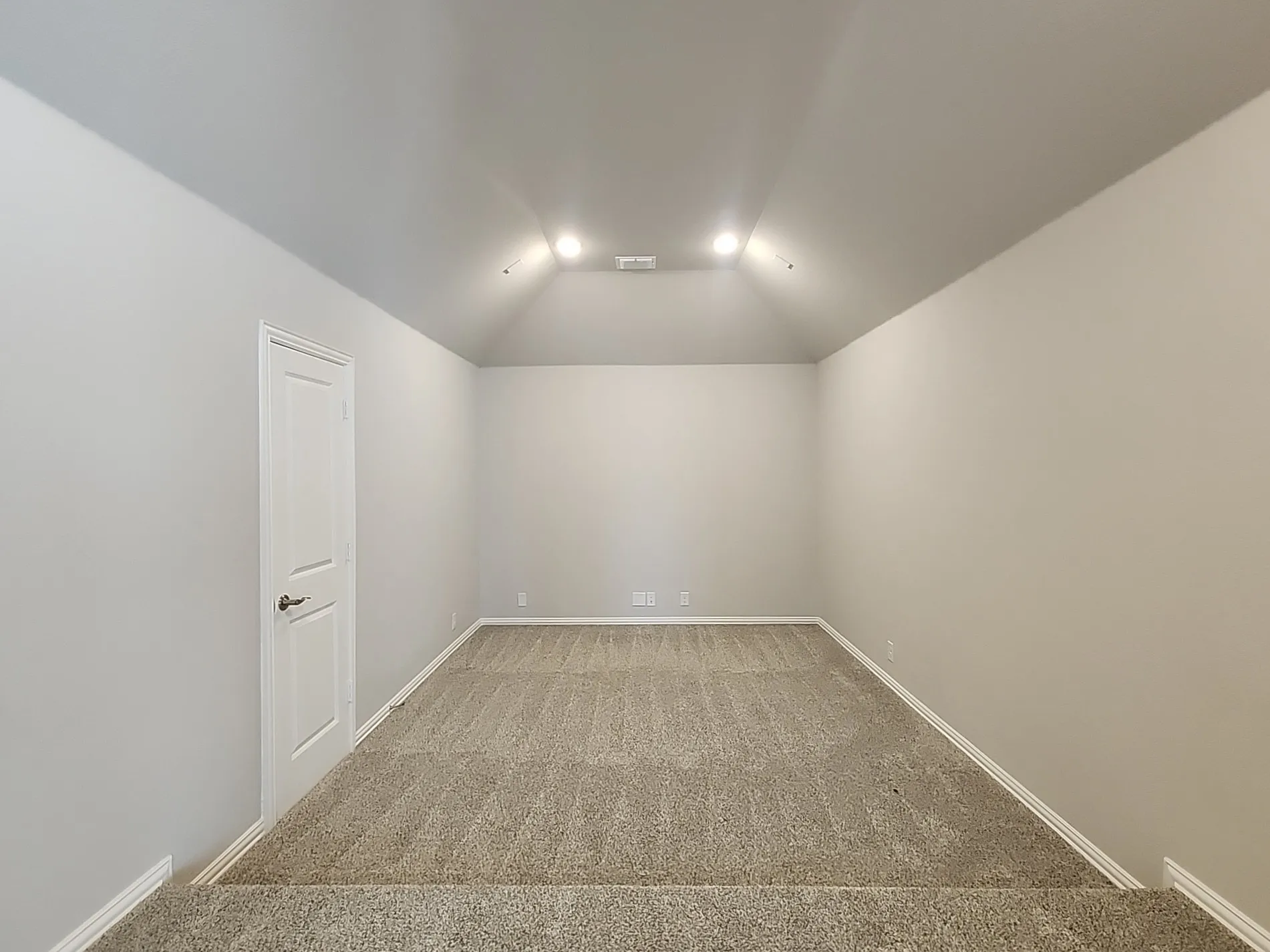 Single Family Residence For Sale in Denton County , 900 Superbloom Avenue, Justin, Texas 76247, 4 Bedroom, 4 Bathroom, 2 Garage spaces, 3,429 Sqft, built in 2023, mls#21371652, Real Estate Agent in Justin, Homes For Sale in Denton county, Homes For Sale in Justin, Realtor in Justin Texas, Real Estate Brokerage Independent Realty Texas, Luminita Cordes Realtor
