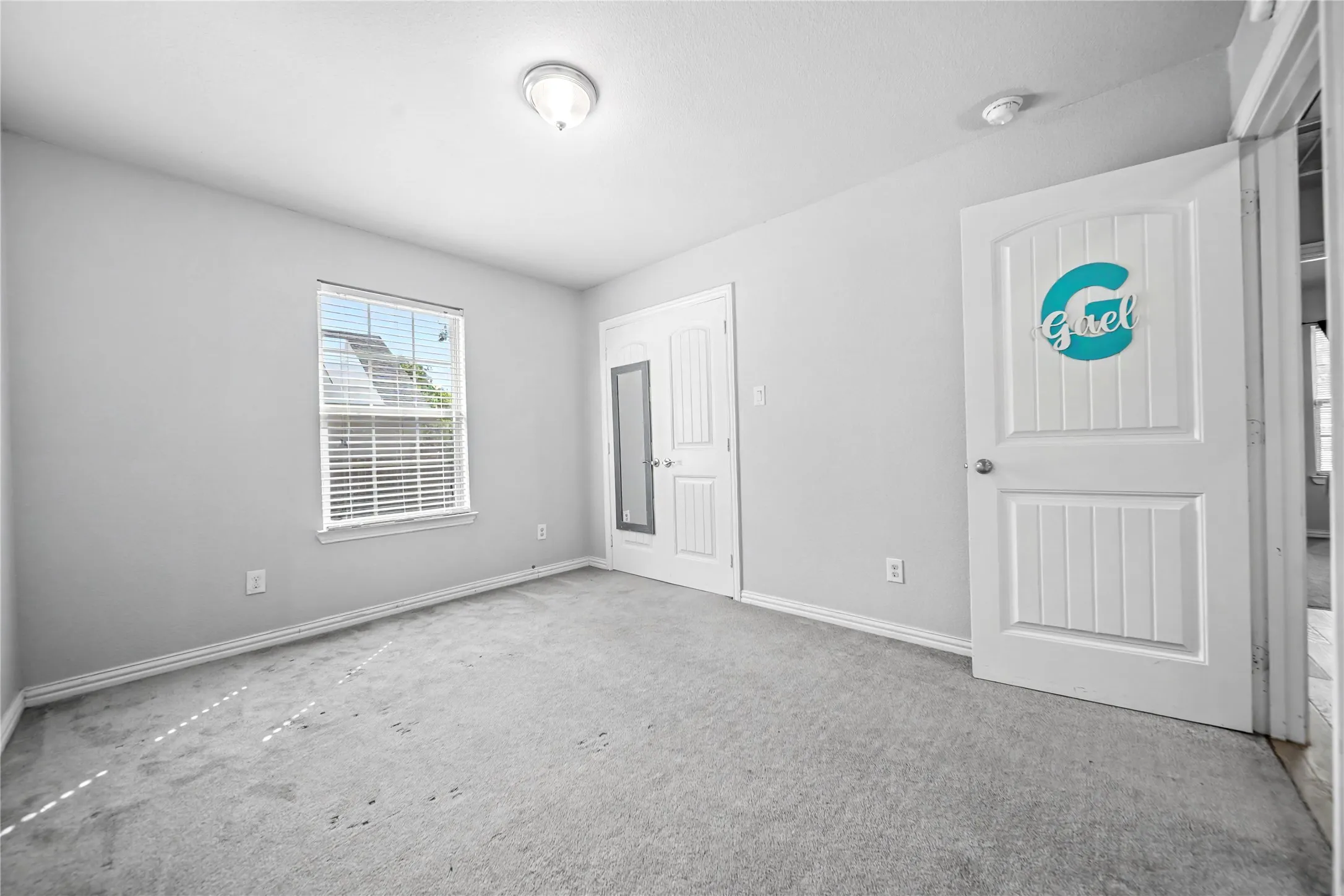 Single Family Residence For Rent in Dallas County , 2433 56th Street, Dallas, Texas 75241, 4 Bedroom, 2 Bathroom, 2 Garage spaces, 1,505 Sqft, built in 2018, mls#21369231, Real Estate Agent in Dallas, Homes For Rent in Dallas county, Homes For Rent in Dallas, Realtor in Dallas Texas, Real Estate Brokerage Independent Realty Texas, Luminita Cordes Realtor