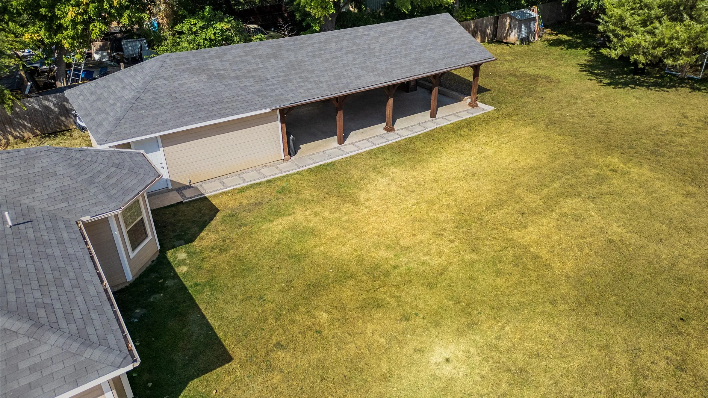 Single Family Residence For Rent in Dallas County , 2433 56th Street, Dallas, Texas 75241, 4 Bedroom, 2 Bathroom, 2 Garage spaces, 1,505 Sqft, built in 2018, mls#21369231, Real Estate Agent in Dallas, Homes For Rent in Dallas county, Homes For Rent in Dallas, Realtor in Dallas Texas, Real Estate Brokerage Independent Realty Texas, Luminita Cordes Realtor