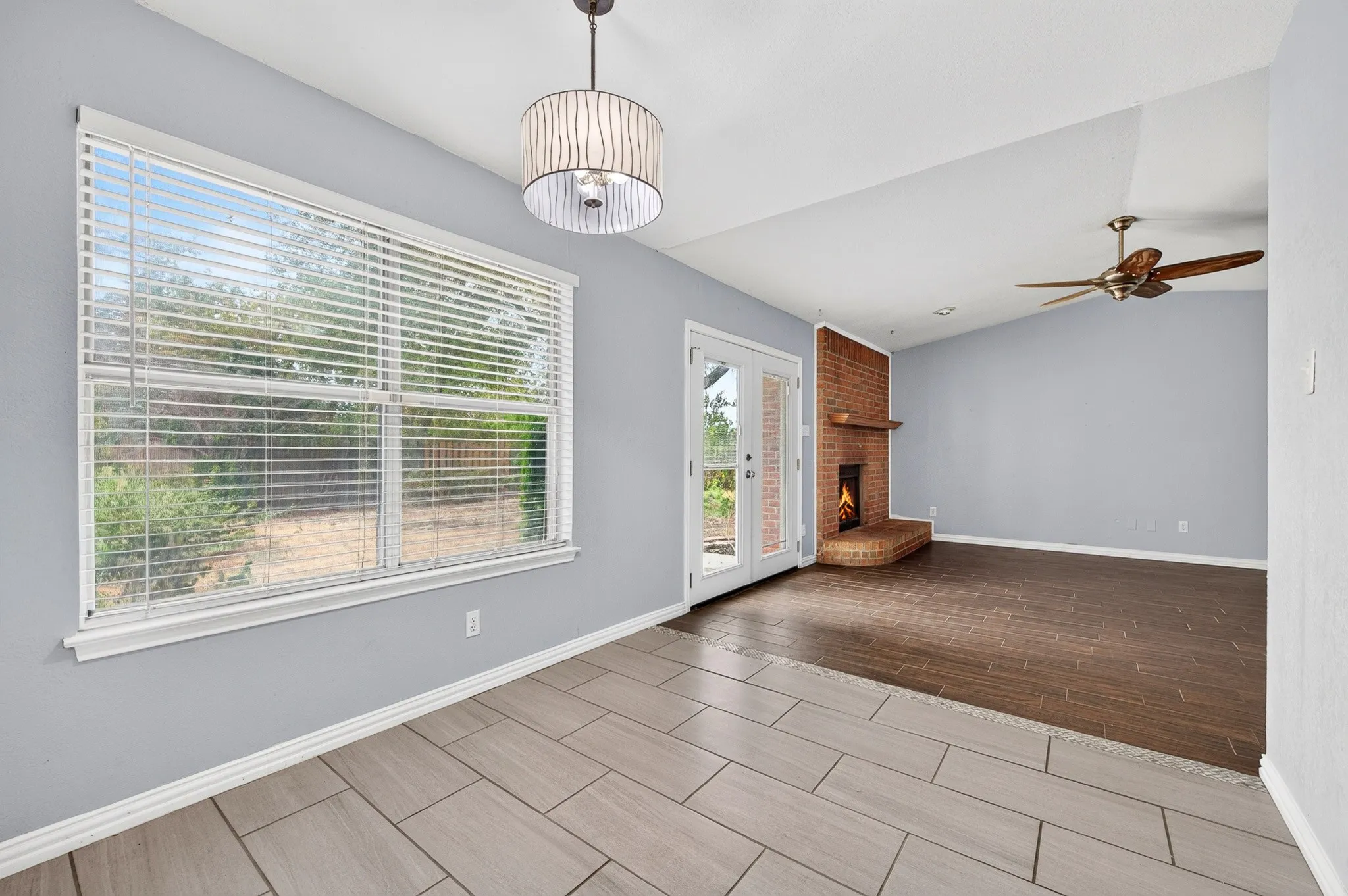 Single Family Residence For Sale in Tarrant County , 6401 Greenfield Court, Watauga, Texas 76148, 3 Bedroom, 2 Bathroom, 2 Garage spaces, 1,534 Sqft, built in 1983, mls#21370979, Real Estate Agent in Watauga, Homes For Sale in Tarrant county, Homes For Sale in Watauga, Realtor in Watauga Texas, Real Estate Brokerage Independent Realty Texas, Luminita Cordes Realtor