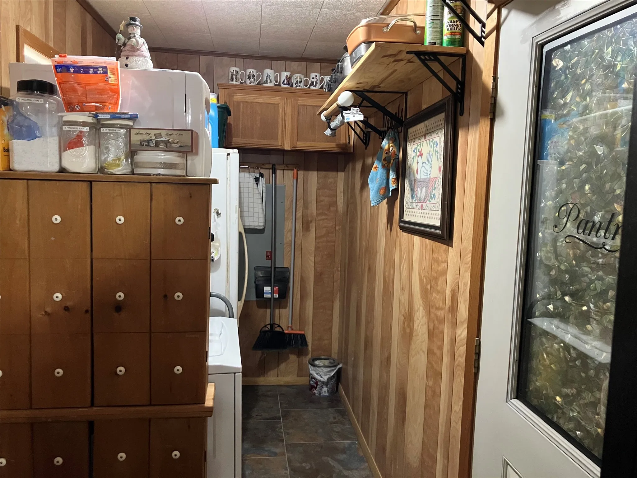 Utility Room/Pantry