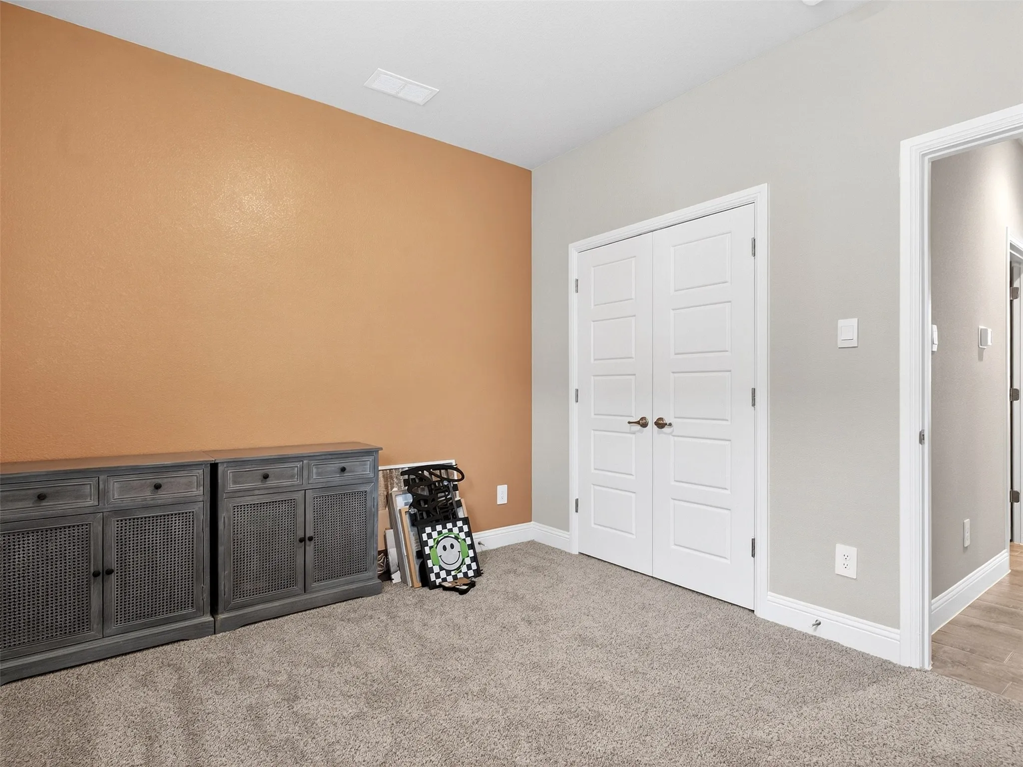 Single Family Residence For Rent in Denton County , 2504 Wren Lane, Denton, Texas 76205, 4 Bedroom, 3 Bathroom, 2 Garage spaces, 2,104 Sqft, built in 2024, mls#21371685, Real Estate Agent in Denton, Homes For Rent in Denton county, Homes For Rent in Denton, Realtor in Denton Texas, Real Estate Brokerage Independent Realty Texas, Luminita Cordes Realtor