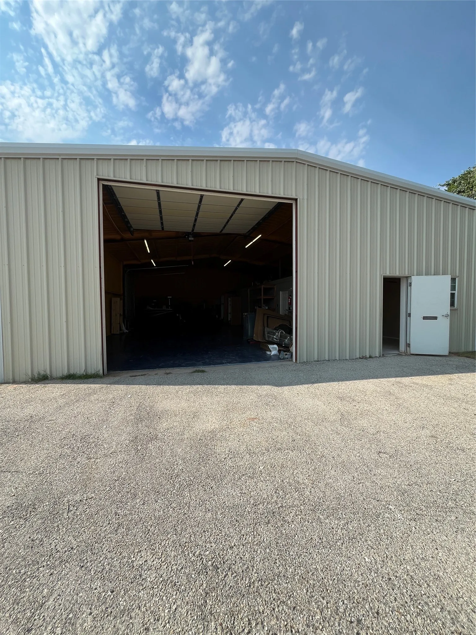 Business For Rent in Hood County , 4210 Rhea Rd., Granbury, Texas 76049, 0, 0, Garage spaces, 0 Sqft, built in 2014, mls#21371290, Real Estate Agent in Granbury, Homes For Rent in Hood county, Homes For Rent in Granbury, Realtor in Granbury Texas, Real Estate Brokerage Independent Realty Texas, Luminita Cordes Realtor