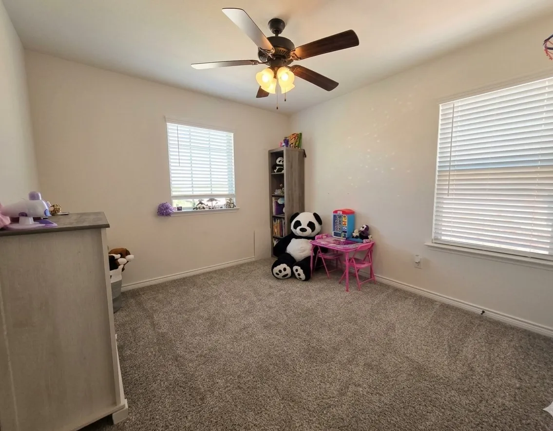 Single Family Residence For Rent in Kaufman County , 1056 Sublime Drive, Heath, Texas 75126, 4 Bedroom, 3 Bathroom, 2 Garage spaces, 2,292 Sqft, built in 2020, mls#21371663, Real Estate Agent in Heath, Homes For Rent in Kaufman county, Homes For Rent in Heath, Realtor in Heath Texas, Real Estate Brokerage Independent Realty Texas, Luminita Cordes Realtor