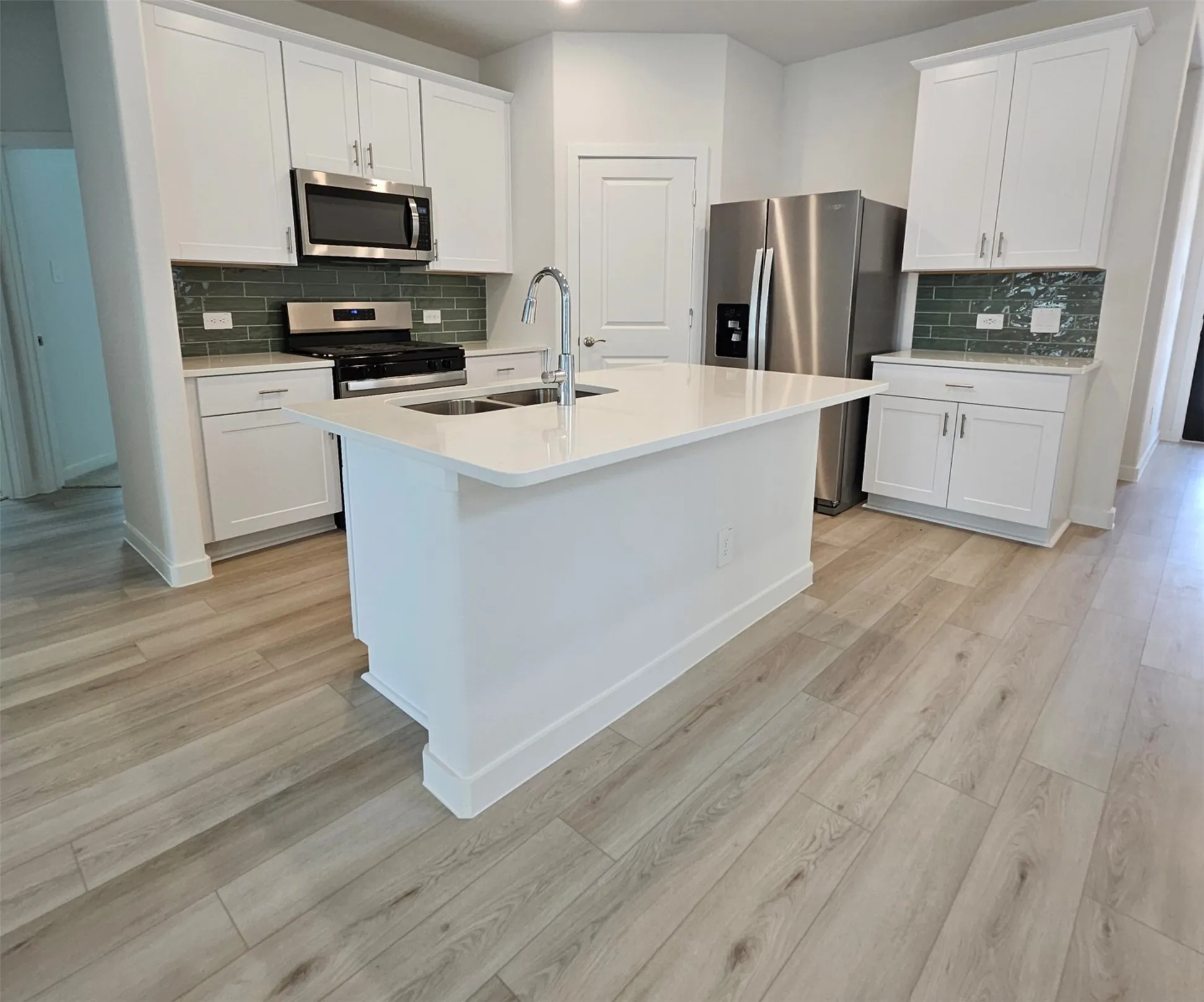 Single Family Residence For Rent in Collin County , 6010 Alderton Drive, Princeton, Texas 75071, 3 Bedroom, 2 Bathroom, 2 Garage spaces, 1,533 Sqft, built in 2026, mls#21363998, Real Estate Agent in Princeton, Homes For Rent in Collin county, Homes For Rent in Princeton, Realtor in Princeton Texas, Real Estate Brokerage Independent Realty Texas, Luminita Cordes Realtor