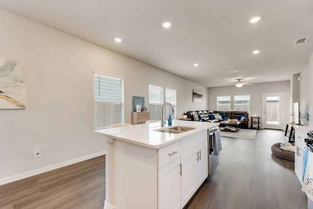 Single Family Residence For Sale in Collin County , 972 Tulip Trail, Lavon, Texas 75166, 4 Bedroom, 2 Bathroom, 2 Garage spaces, 1,978 Sqft, built in 2024, mls#21370641, Real Estate Agent in Lavon, Homes For Sale in Collin county, Homes For Sale in Lavon, Realtor in Lavon Texas, Real Estate Brokerage Independent Realty Texas, Luminita Cordes Realtor