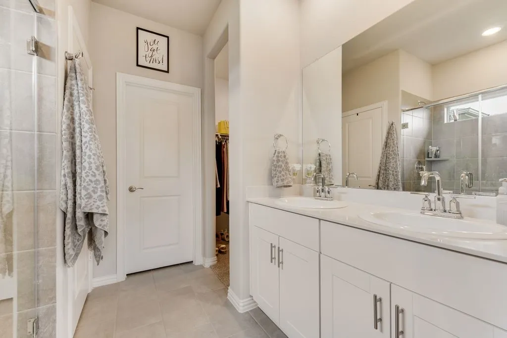 Single Family Residence For Sale in Collin County , 972 Tulip Trail, Lavon, Texas 75166, 4 Bedroom, 2 Bathroom, 2 Garage spaces, 1,978 Sqft, built in 2024, mls#21370641, Real Estate Agent in Lavon, Homes For Sale in Collin county, Homes For Sale in Lavon, Realtor in Lavon Texas, Real Estate Brokerage Independent Realty Texas, Luminita Cordes Realtor