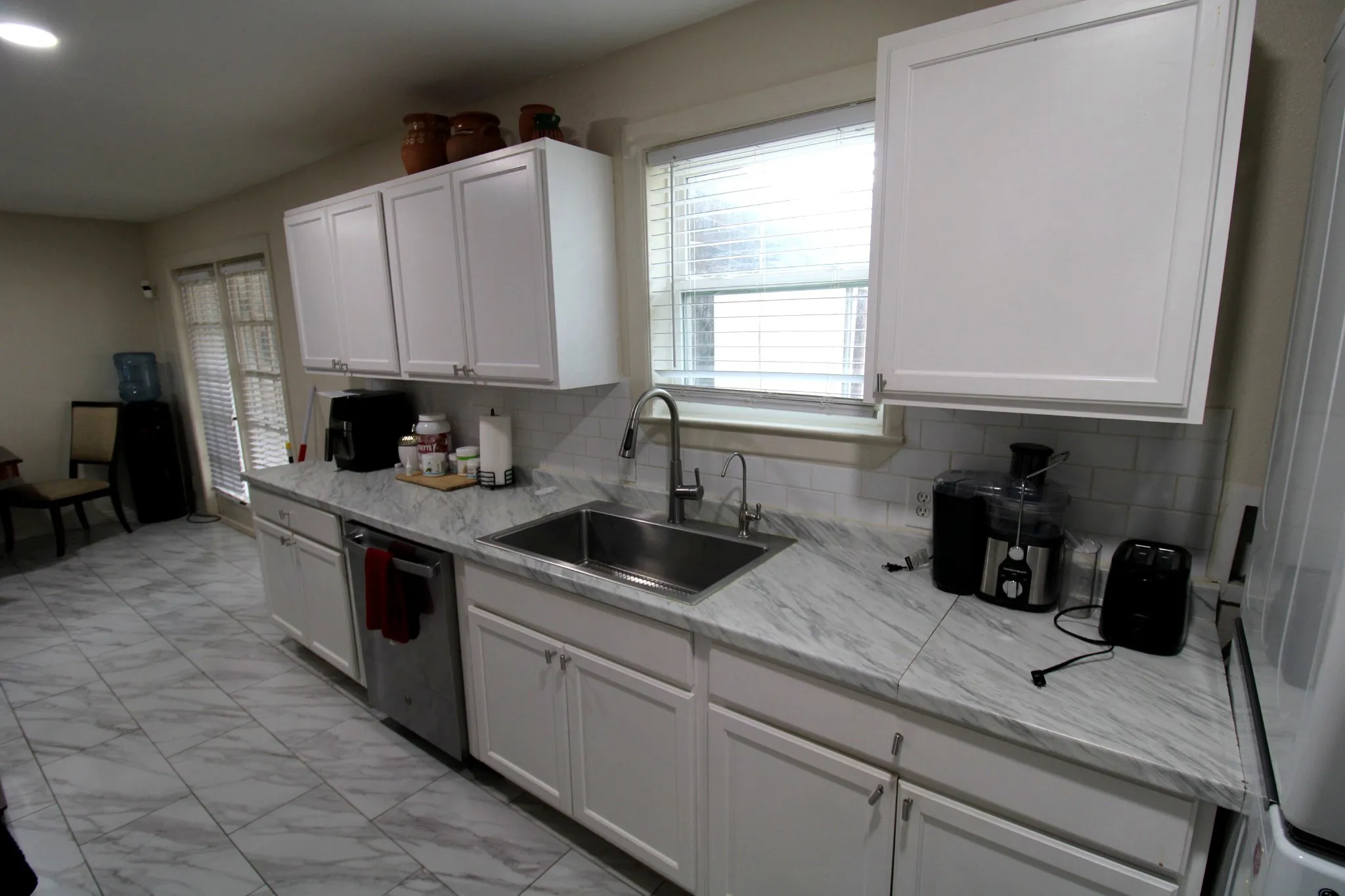 Single Family Residence For Sale in Dallas County , 2969 Elder Drive, Mesquite, Texas 75150, 3 Bedroom, 3 Bathroom, 1 Garage spaces, 2,136 Sqft, built in 1959, mls#21371697, Real Estate Agent in Mesquite, Homes For Sale in Dallas county, Homes For Sale in Mesquite, Realtor in Mesquite Texas, Real Estate Brokerage Independent Realty Texas, Luminita Cordes Realtor