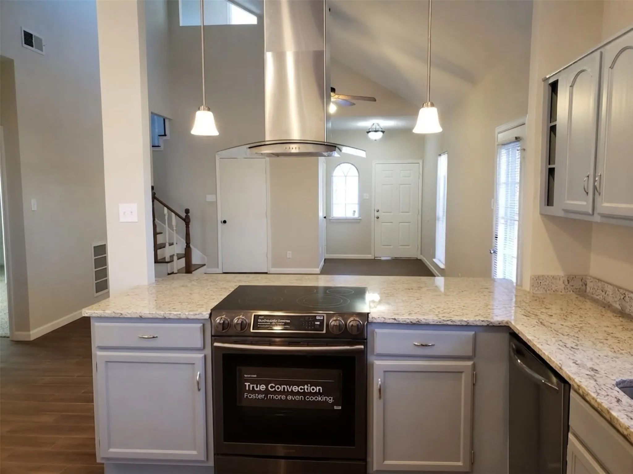 Single Family Residence For Sale in Denton County , 1361 Mimosa Lane, Lewisville, Texas 75077, 3 Bedroom, 2 Bathroom, 2 Garage spaces, 1,465 Sqft, built in 1986, mls#21371681, Real Estate Agent in Lewisville, Homes For Sale in Denton county, Homes For Sale in Lewisville, Realtor in Lewisville Texas, Real Estate Brokerage Independent Realty Texas, Luminita Cordes Realtor