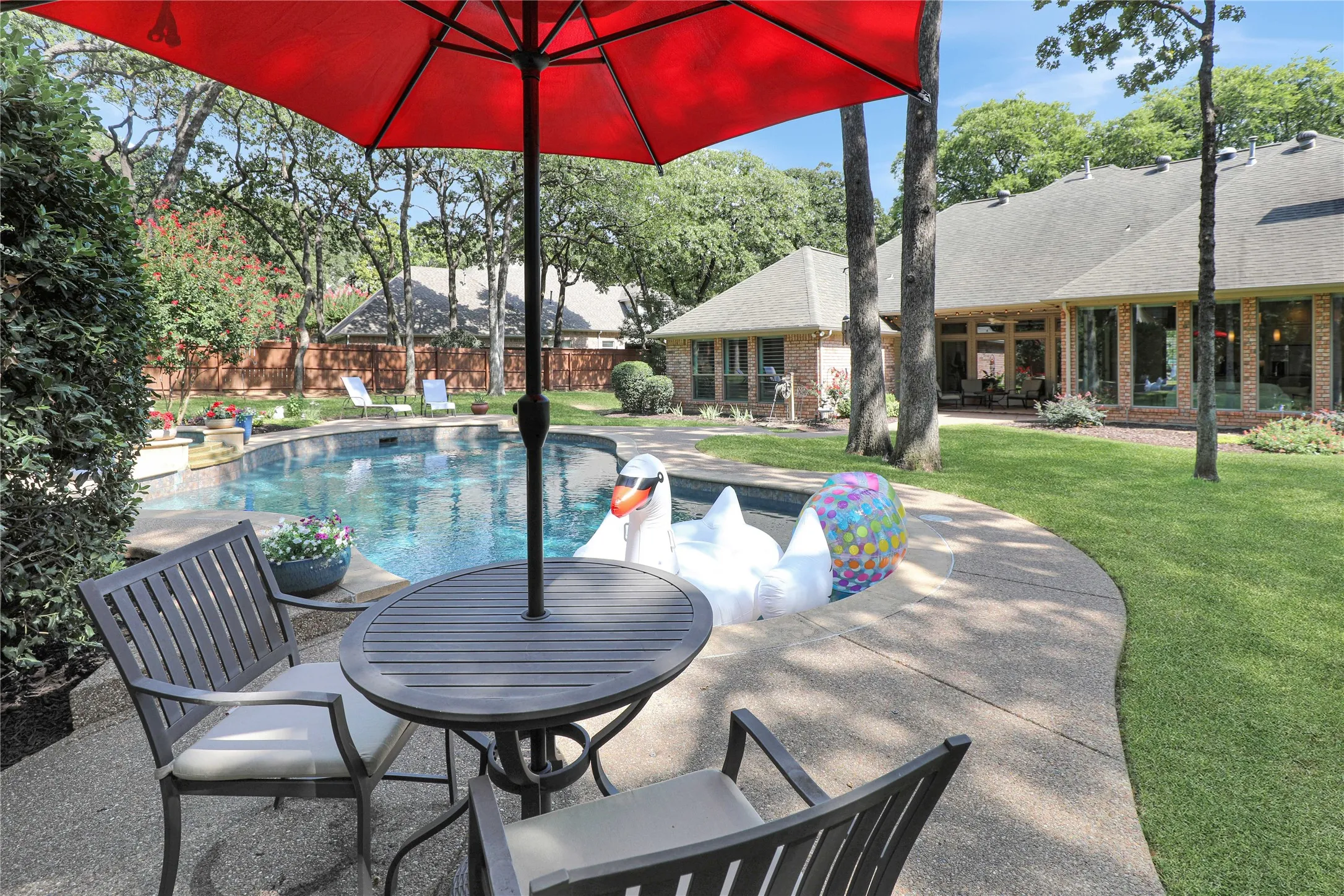 Pool side table