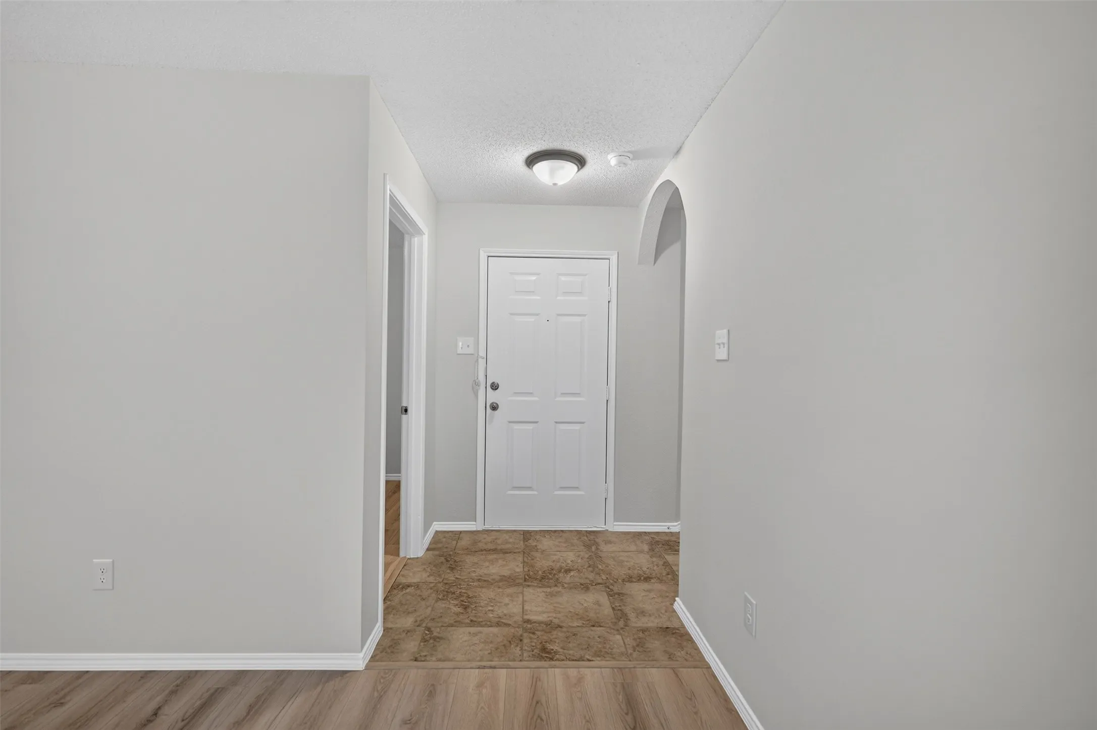 Single Family Residence For Sale in Dallas County , 3312 Knoll Trail, Balch Springs, Texas 75180, 4 Bedroom, 2 Bathroom, 2 Garage spaces, 1,456 Sqft, built in 2005, mls#21371708, Real Estate Agent in Balch Springs, Homes For Sale in Dallas county, Homes For Sale in Balch Springs, Realtor in Balch Springs Texas, Real Estate Brokerage Independent Realty Texas, Luminita Cordes Realtor