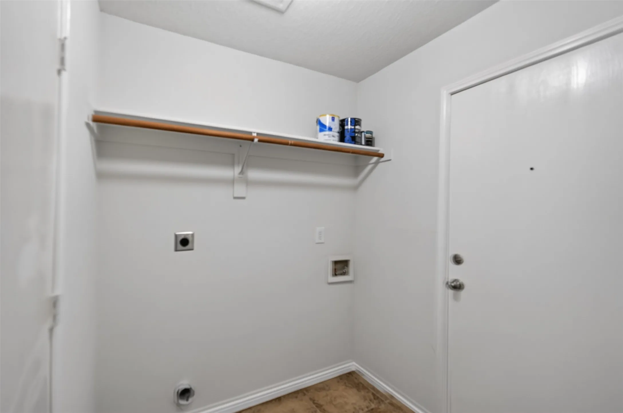 Single Family Residence For Sale in Dallas County , 3312 Knoll Trail, Balch Springs, Texas 75180, 4 Bedroom, 2 Bathroom, 2 Garage spaces, 1,456 Sqft, built in 2005, mls#21371708, Real Estate Agent in Balch Springs, Homes For Sale in Dallas county, Homes For Sale in Balch Springs, Realtor in Balch Springs Texas, Real Estate Brokerage Independent Realty Texas, Luminita Cordes Realtor