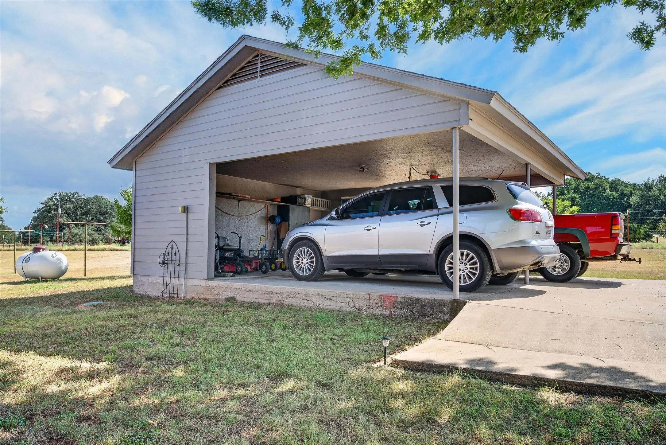 Carport