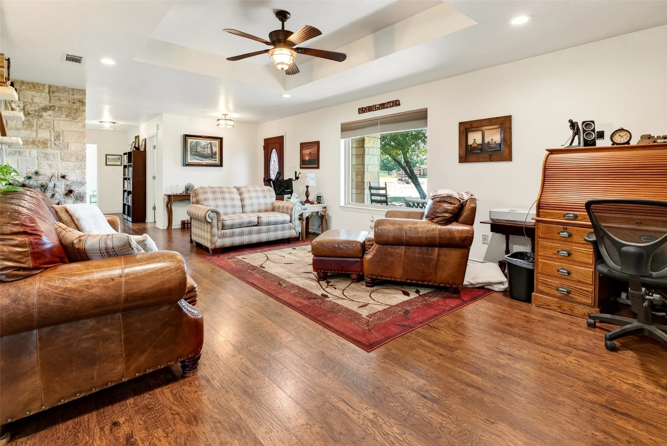 Single Family Residence For Sale in Coryell County , 11121 E HWY 84, Gatesville, Texas 76528, 2 Bedroom, 2 Bathroom, Garage spaces, 1,492 Sqft, built in 1997, mls#21364563, Real Estate Agent in Gatesville, Homes For Sale in Coryell county, Homes For Sale in Gatesville, Realtor in Gatesville Texas, Real Estate Brokerage Independent Realty Texas, Luminita Cordes Realtor